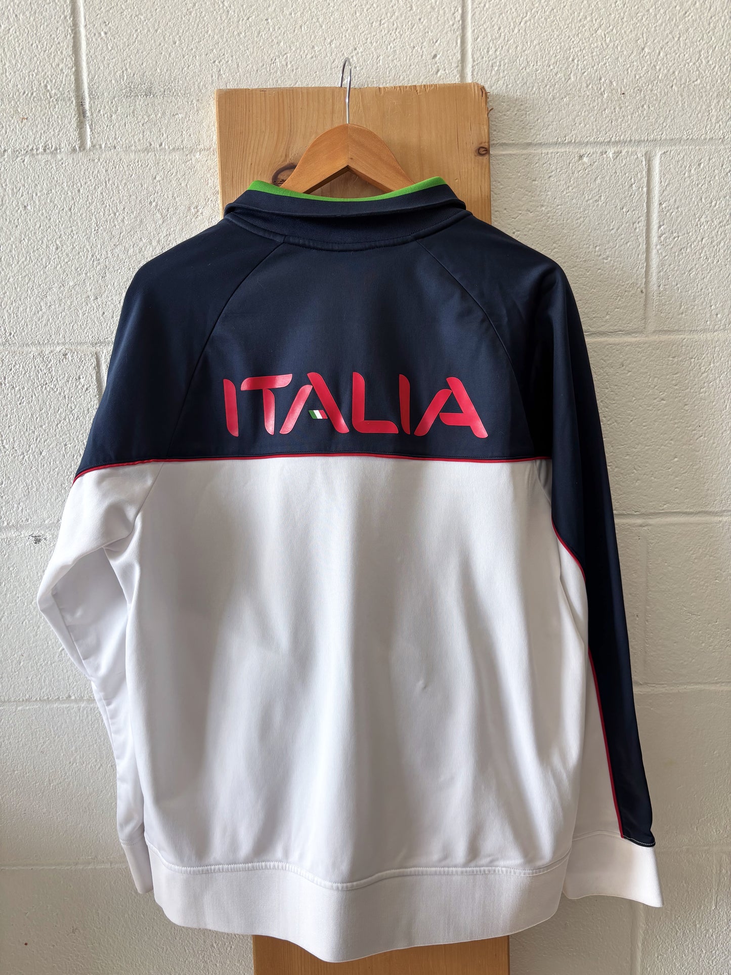 Fila Zip Up Jacket : L
