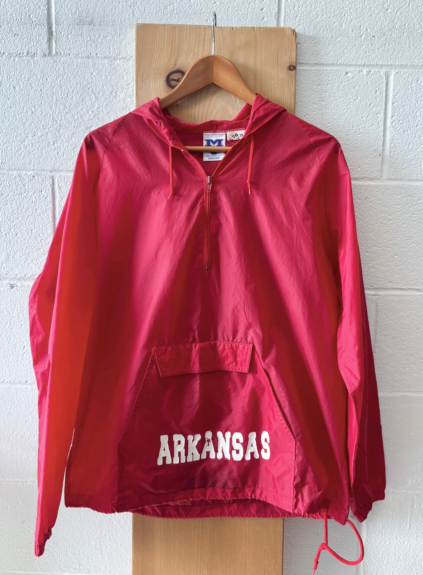 Red Arkansas Windbreaker : M