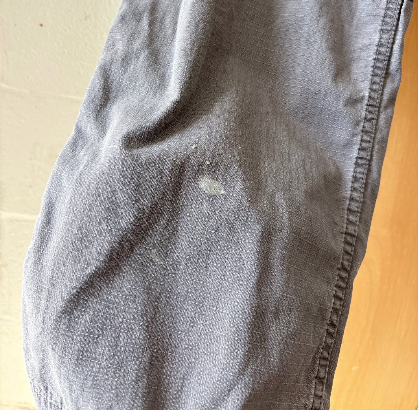 Gray Carhartt Cargo Pants : 40” W