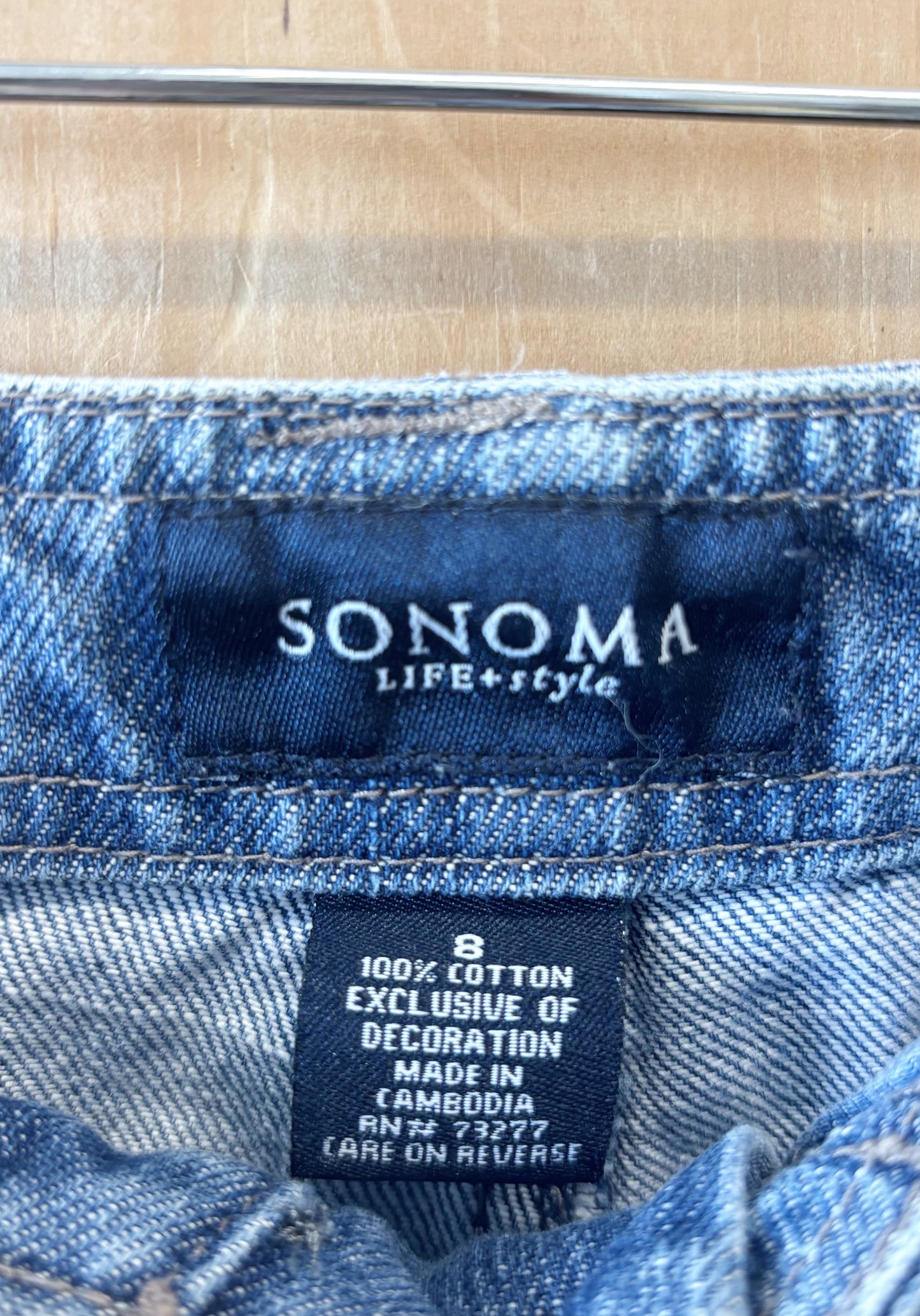 Vtg Denim Capris : 8