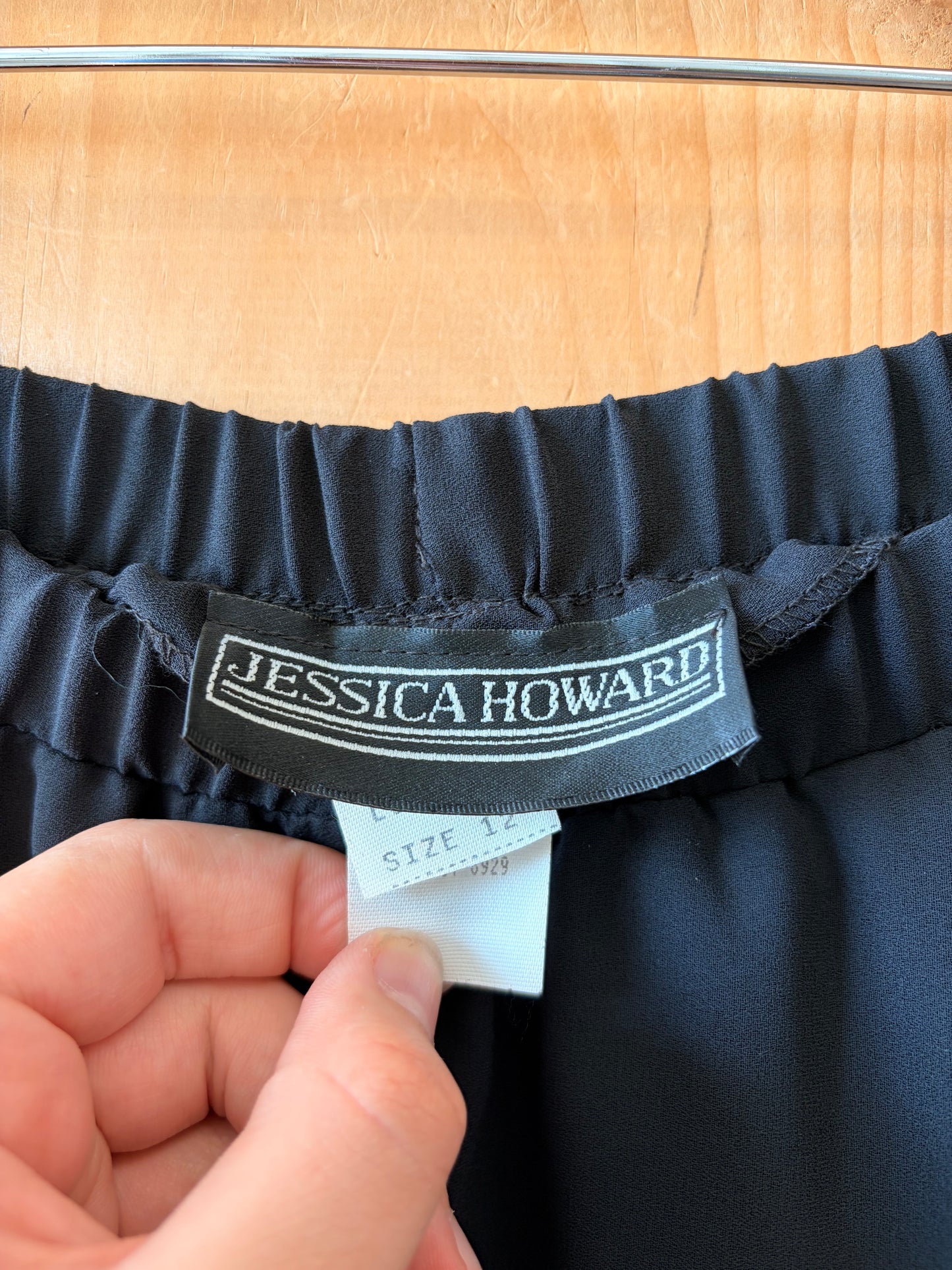 Black Asymmetrical Hem Skirt : 12