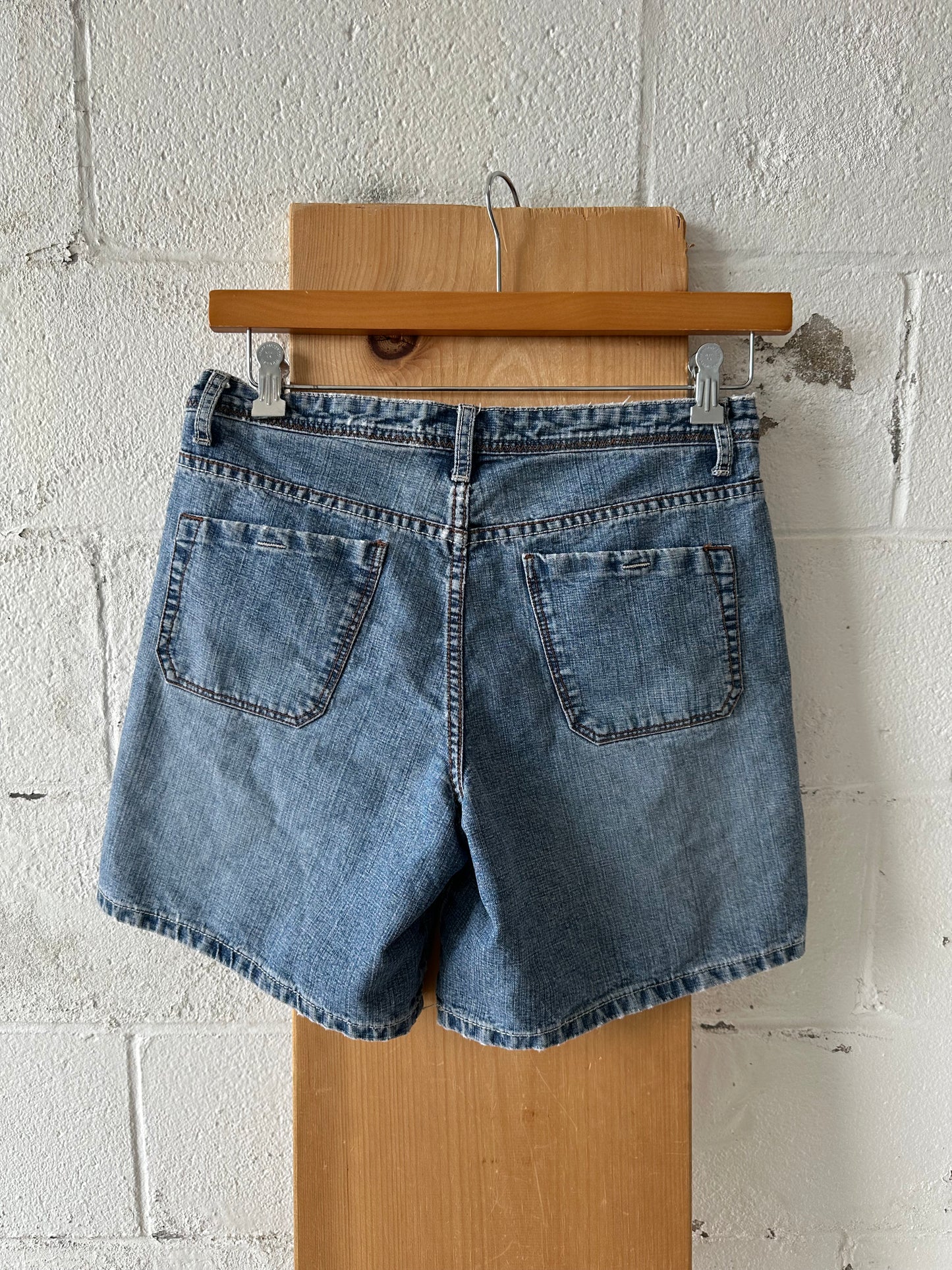 Embroidered Waist Denim Shorts : 8
