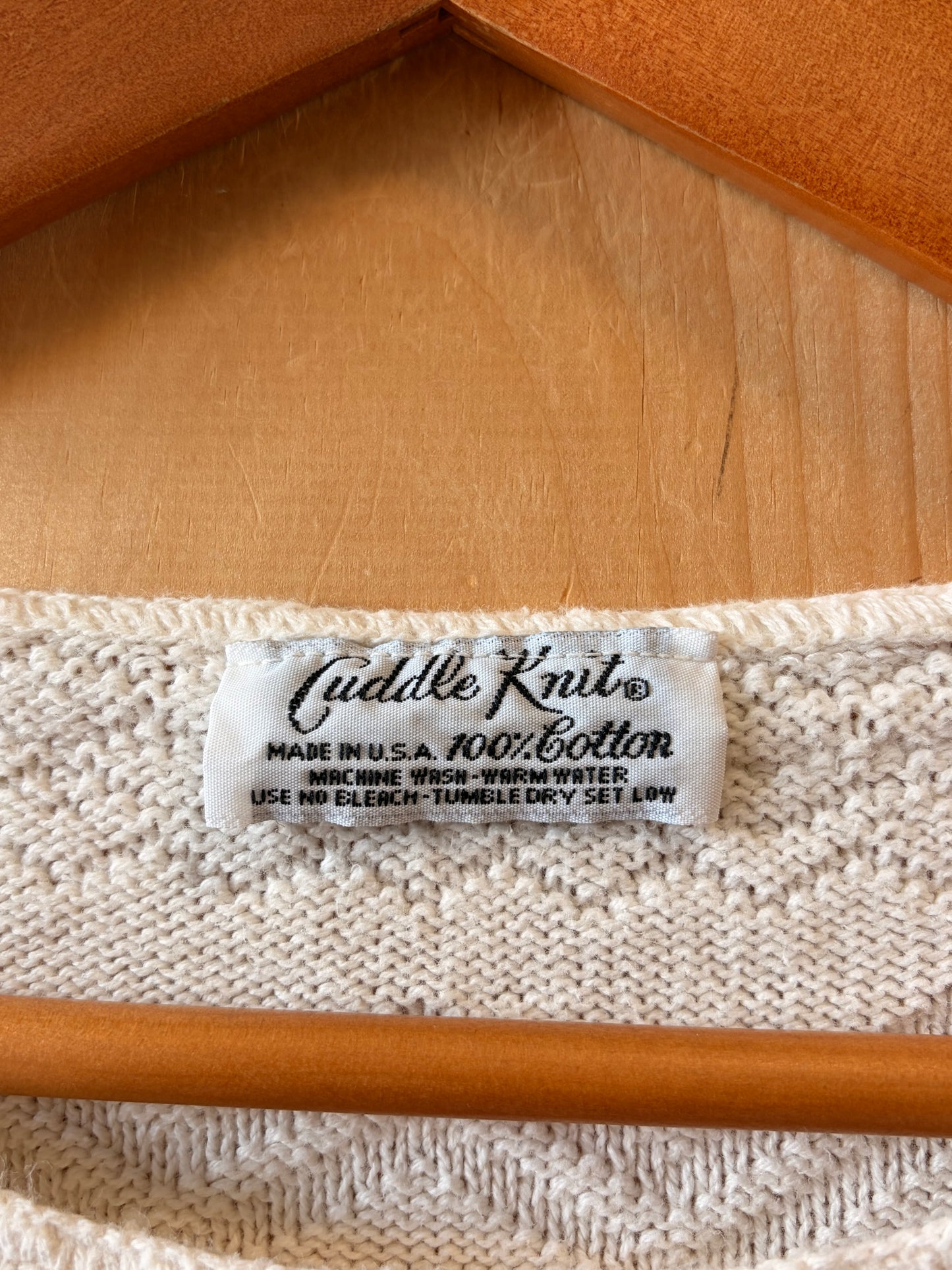 Short Sleeve Textured Cream Sweater : M