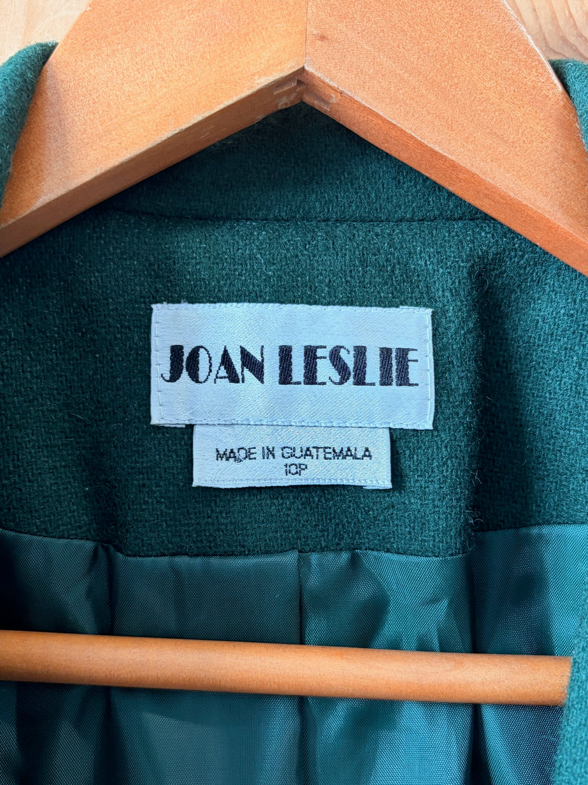 Green Blazer : 10P