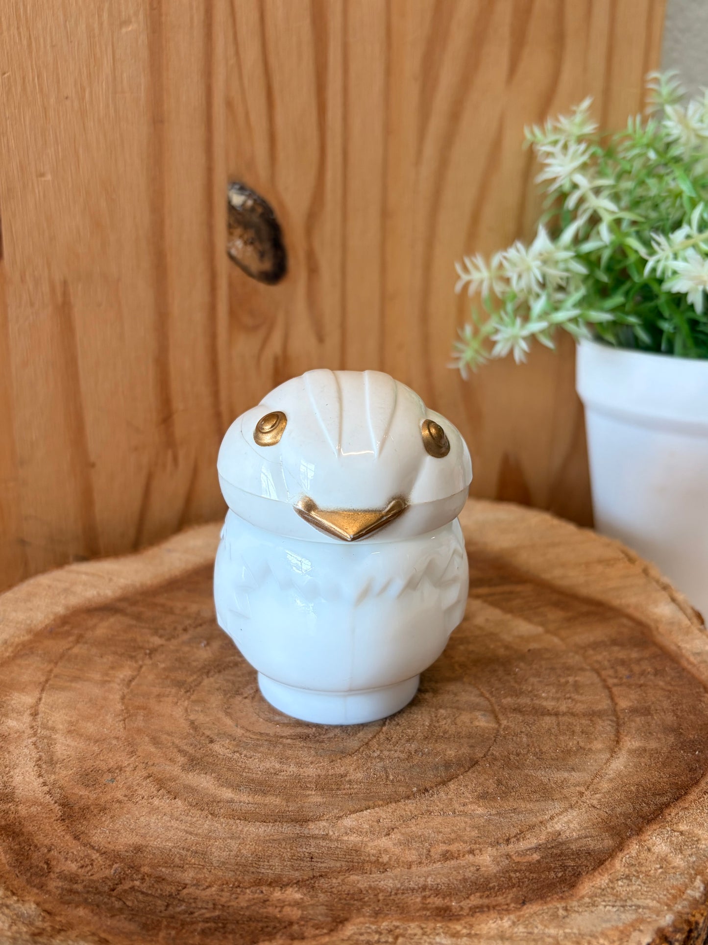 Vtg Avon Snowbird Jar