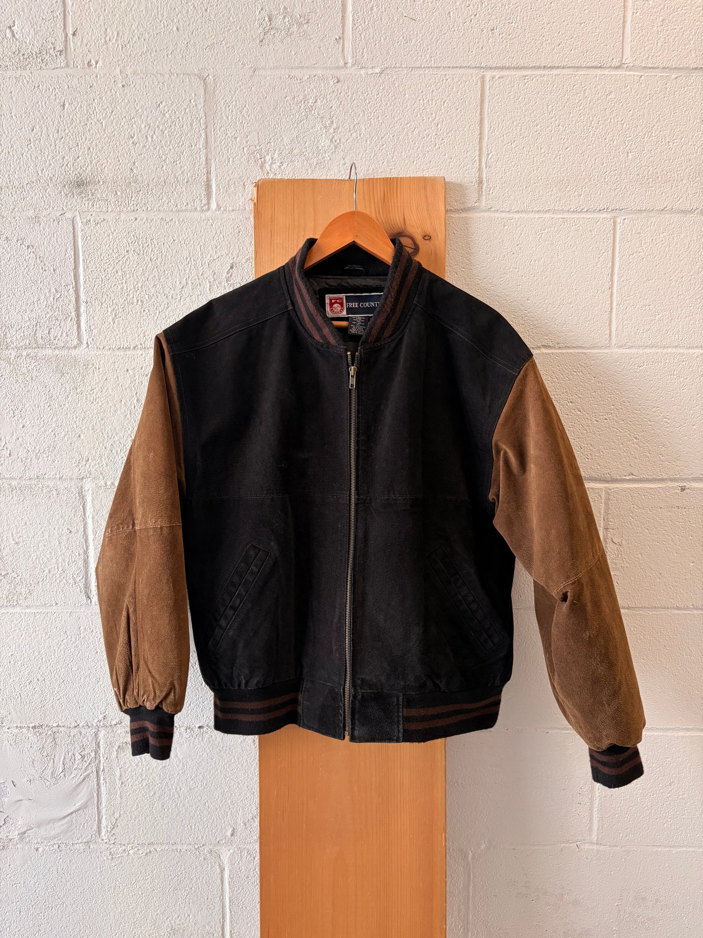 Vtg Brown & Black Leather Bomber Jacket : L (Local Pick Up Only)