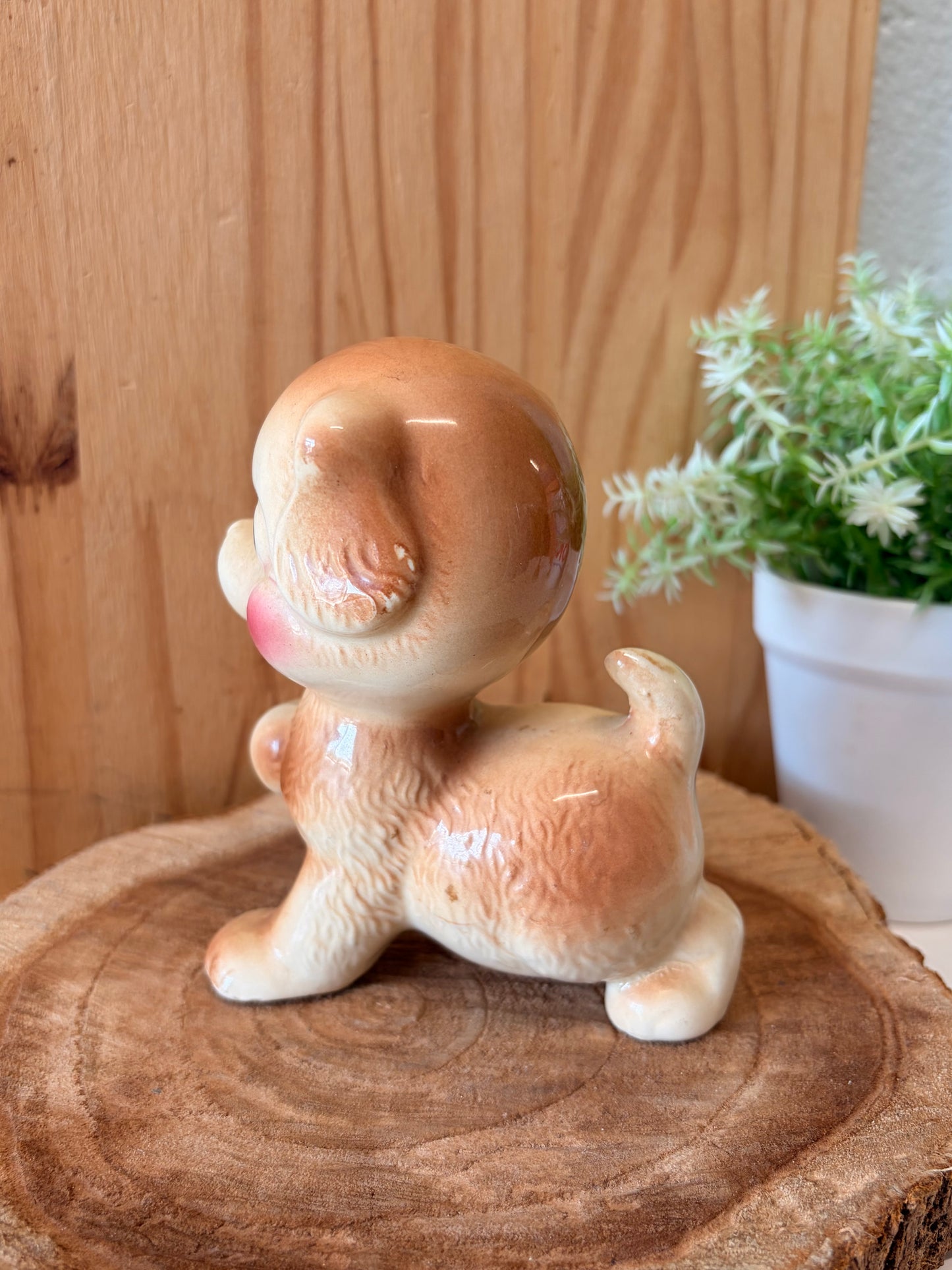 Vtg Little Blushing Puppy Figurine (Local Pick Up Only)