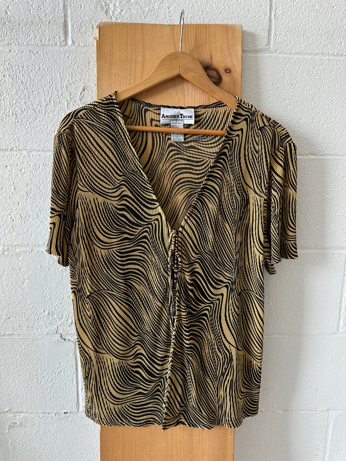 Vtg Tie Front Top : 14