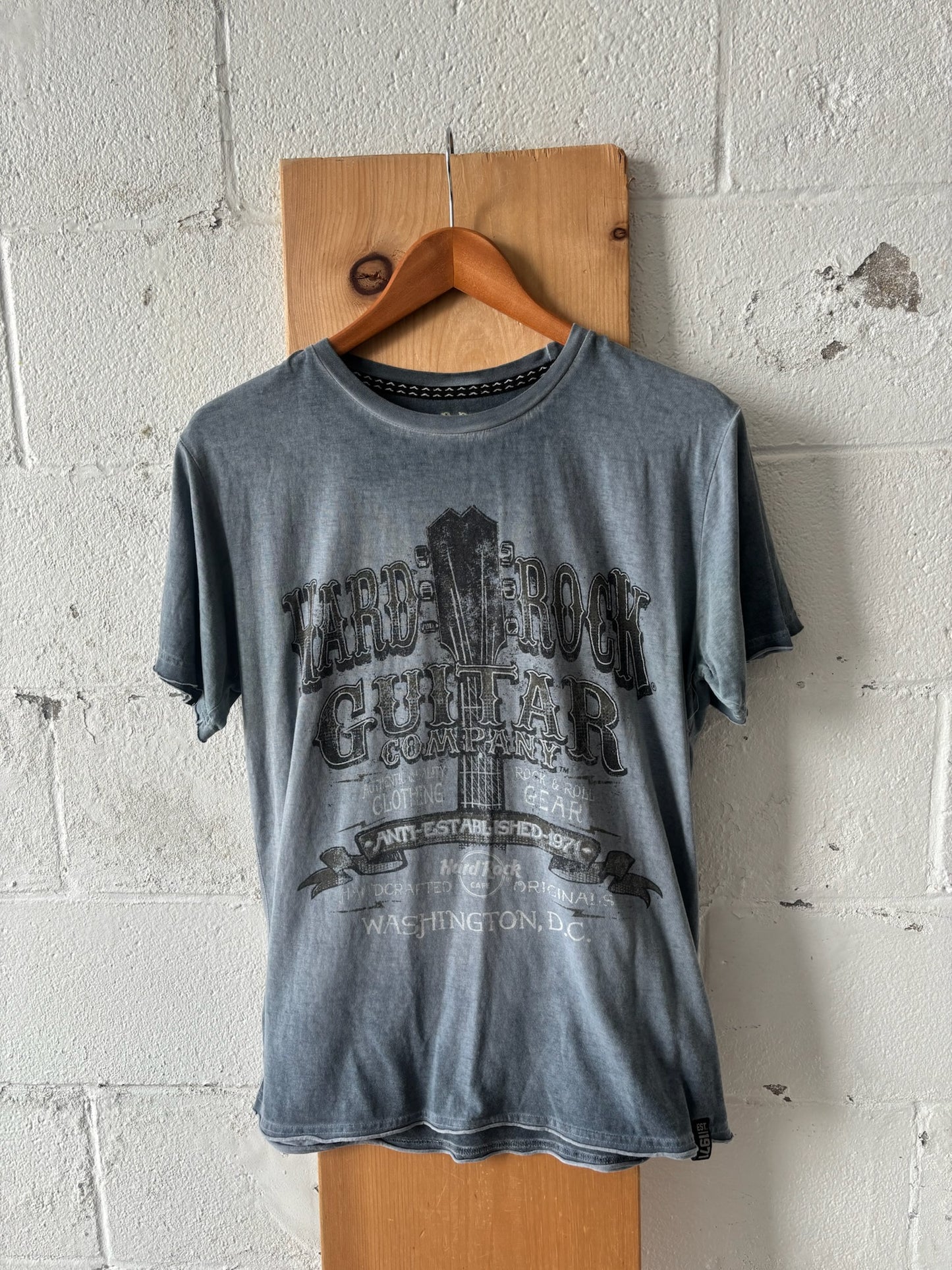 Hard Rock Tee : M