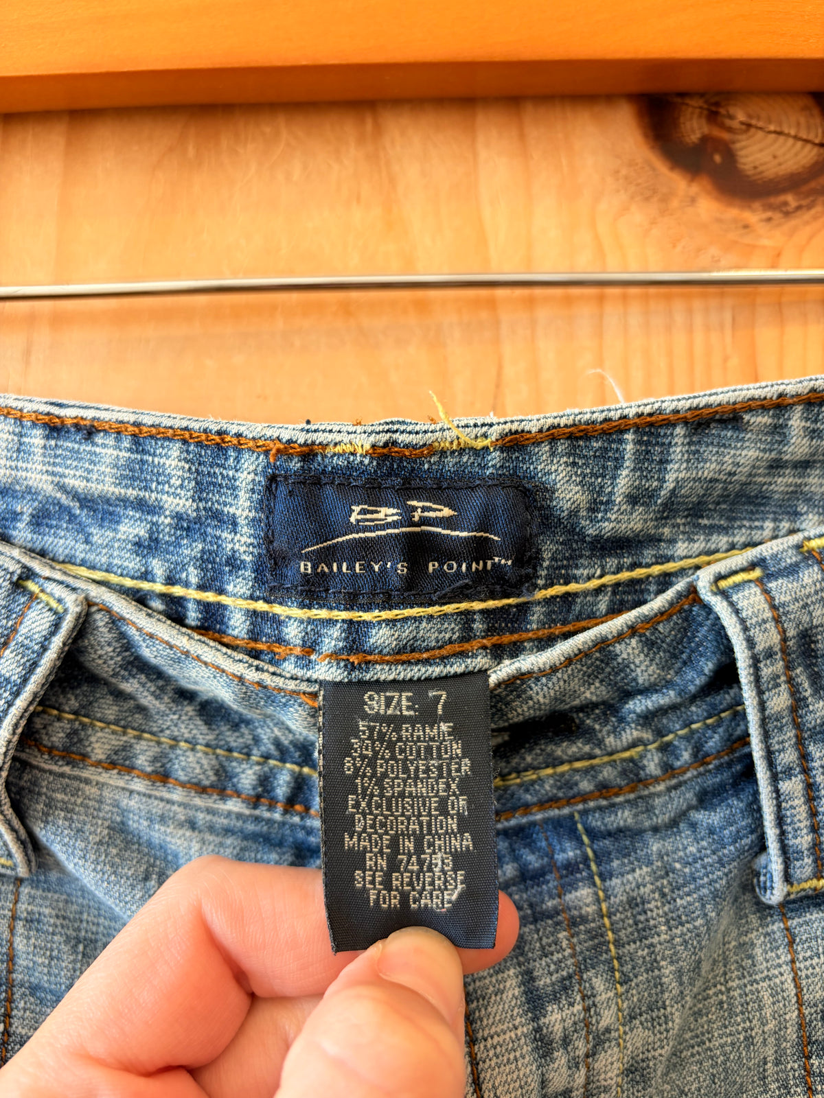 Y2K Bailey’s Point Light Wash Jeans : 7