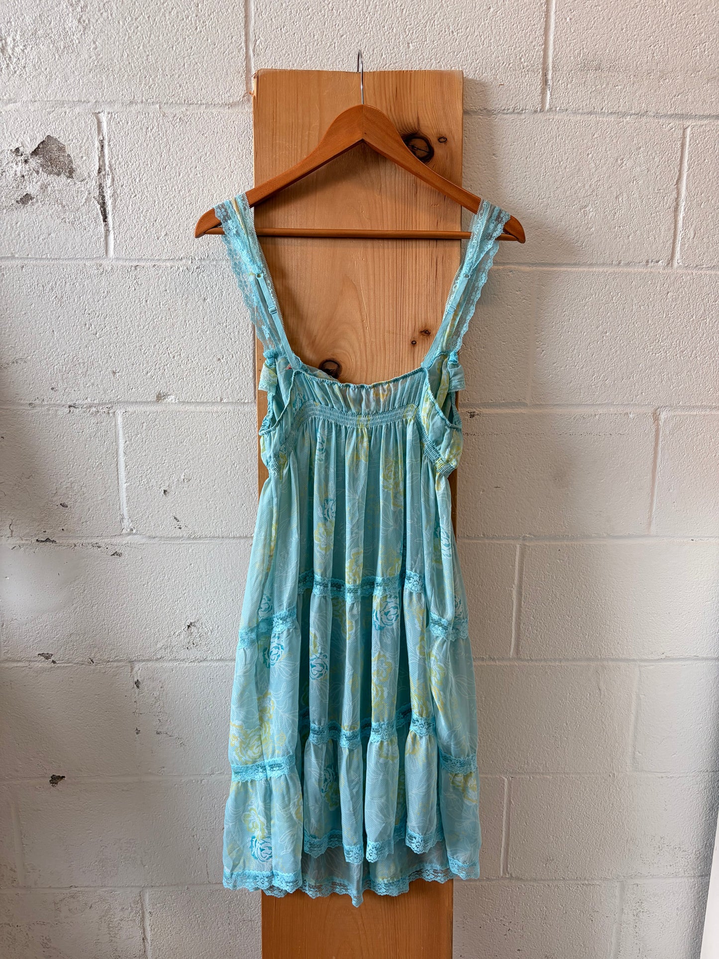 Victoria’s Secret Blue Babydoll Nightgown : L