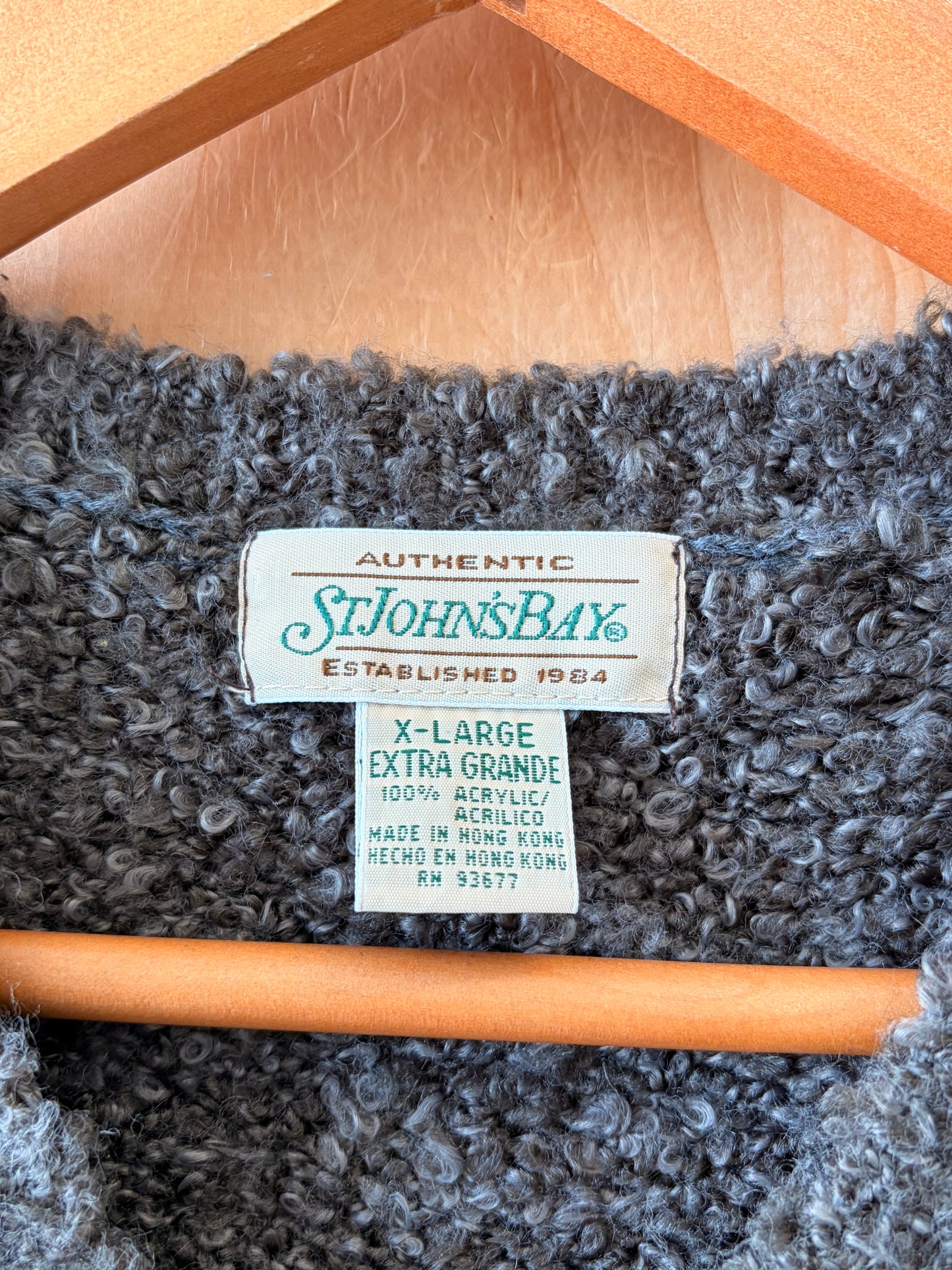 Fuzzy Sweater Vest : XL