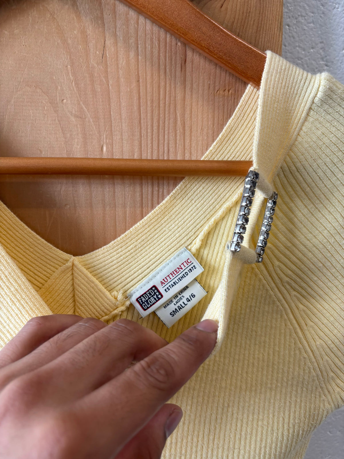 Ribbed Yellow V-Neck Top : S