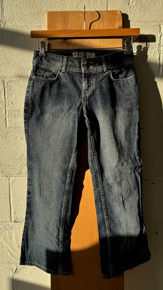 Dark Wash Short Jeans : 2h