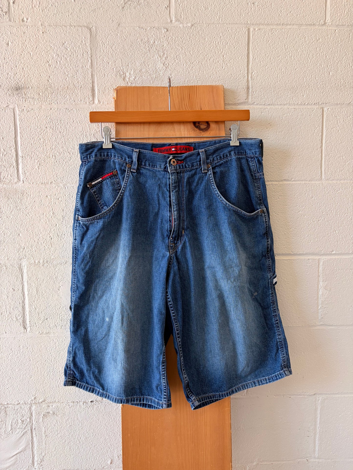 Y2K Tommy Hilfiger Shorts : 36