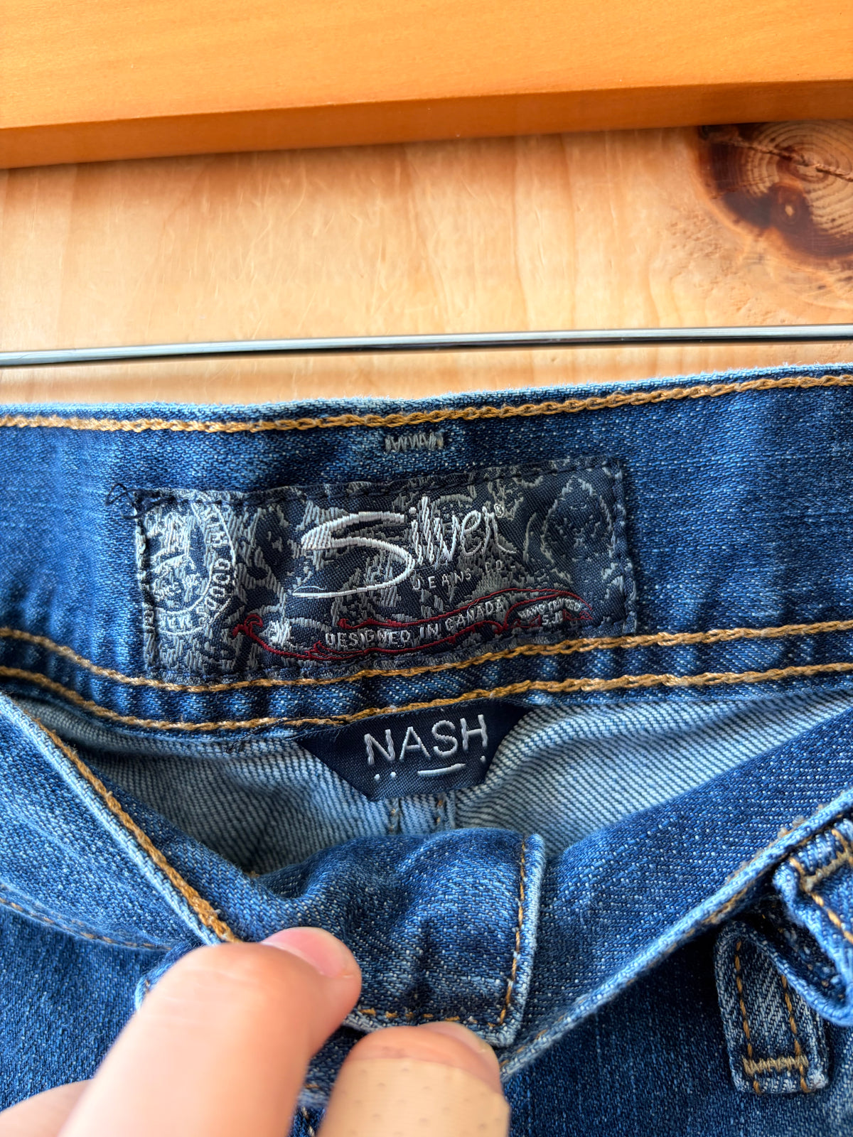 Medium Wash Silver Jeans : 34x30
