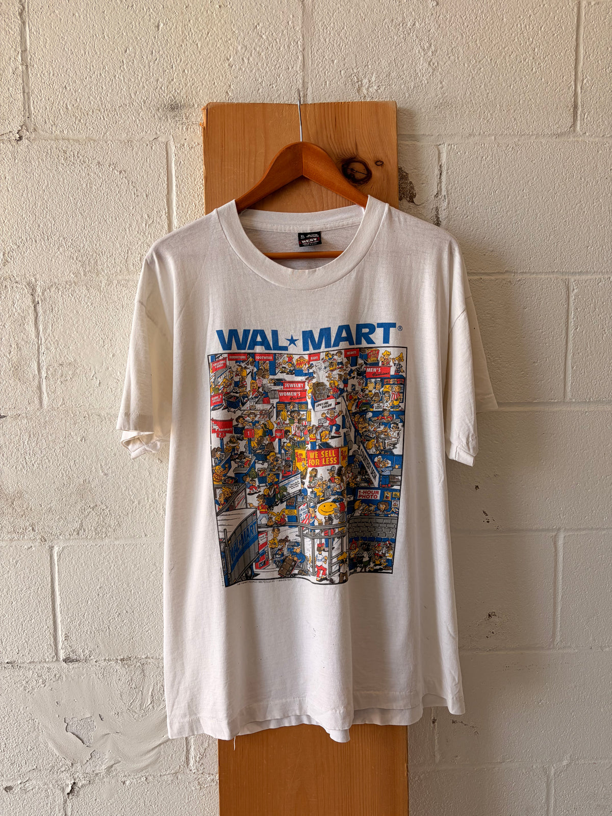 Single Stitch Walmart Tee : XL