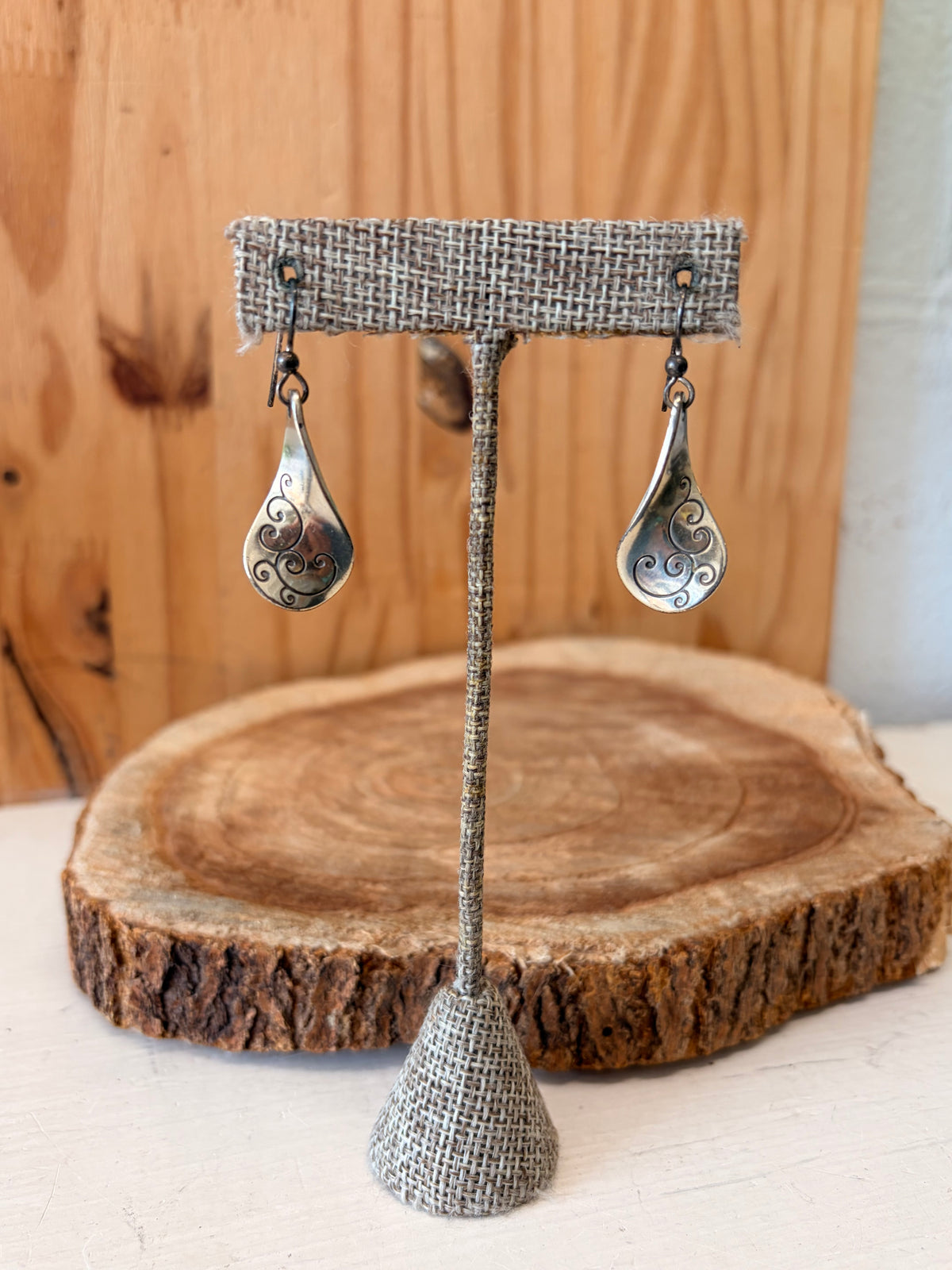 Brighton Twirl Teardrop Set