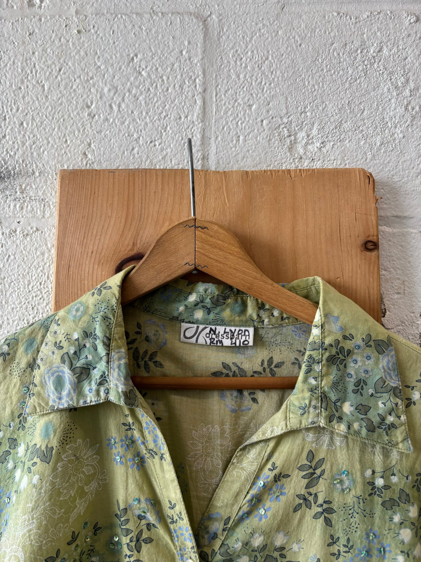 Green Floral Button Up : M
