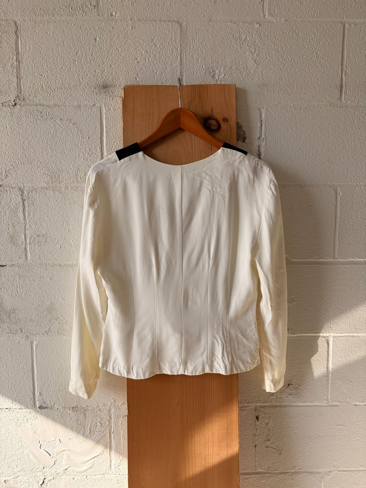 Vtg Black and White Blazer : 9/10