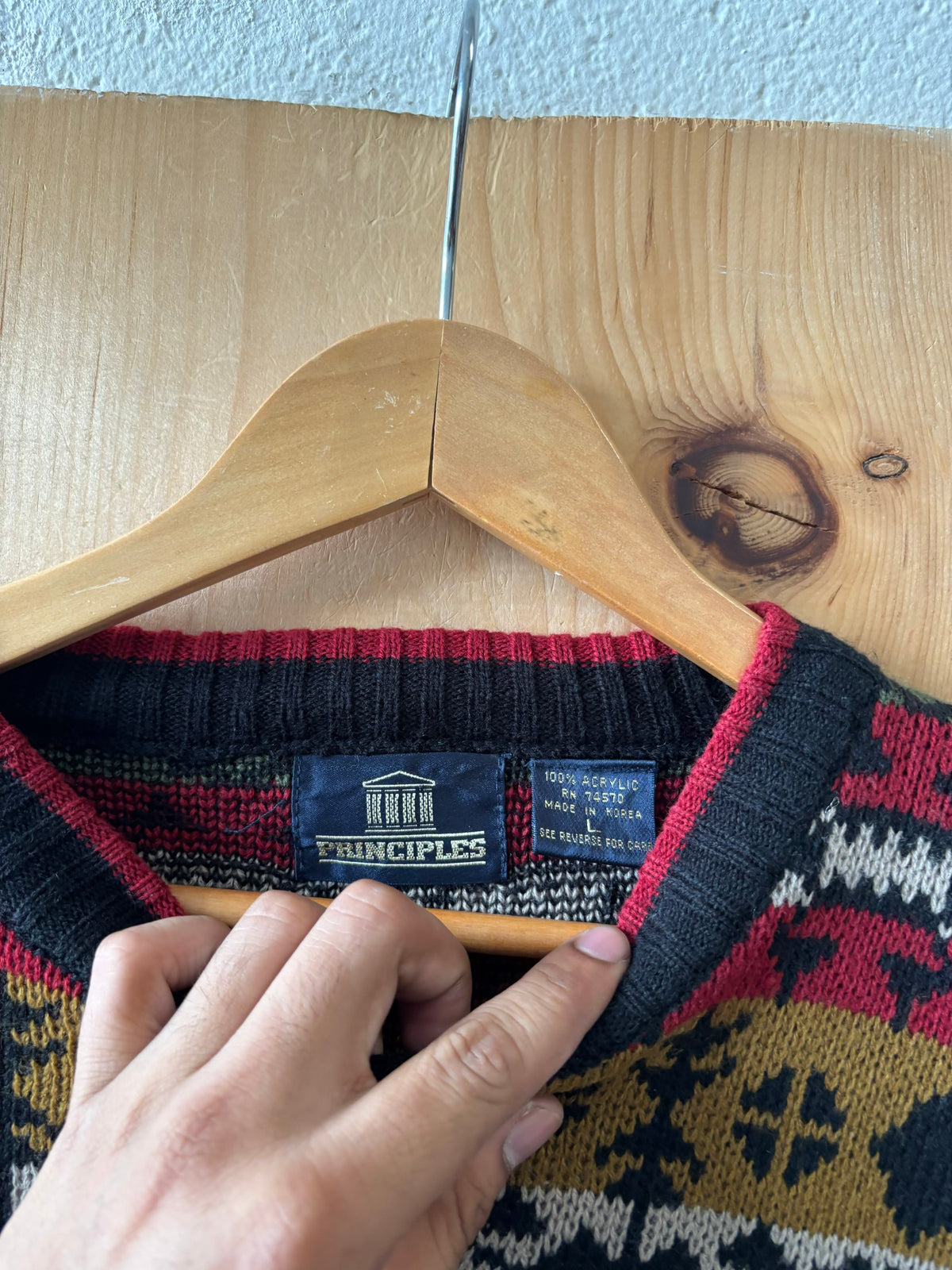 Vtg Patterned Sweater : L