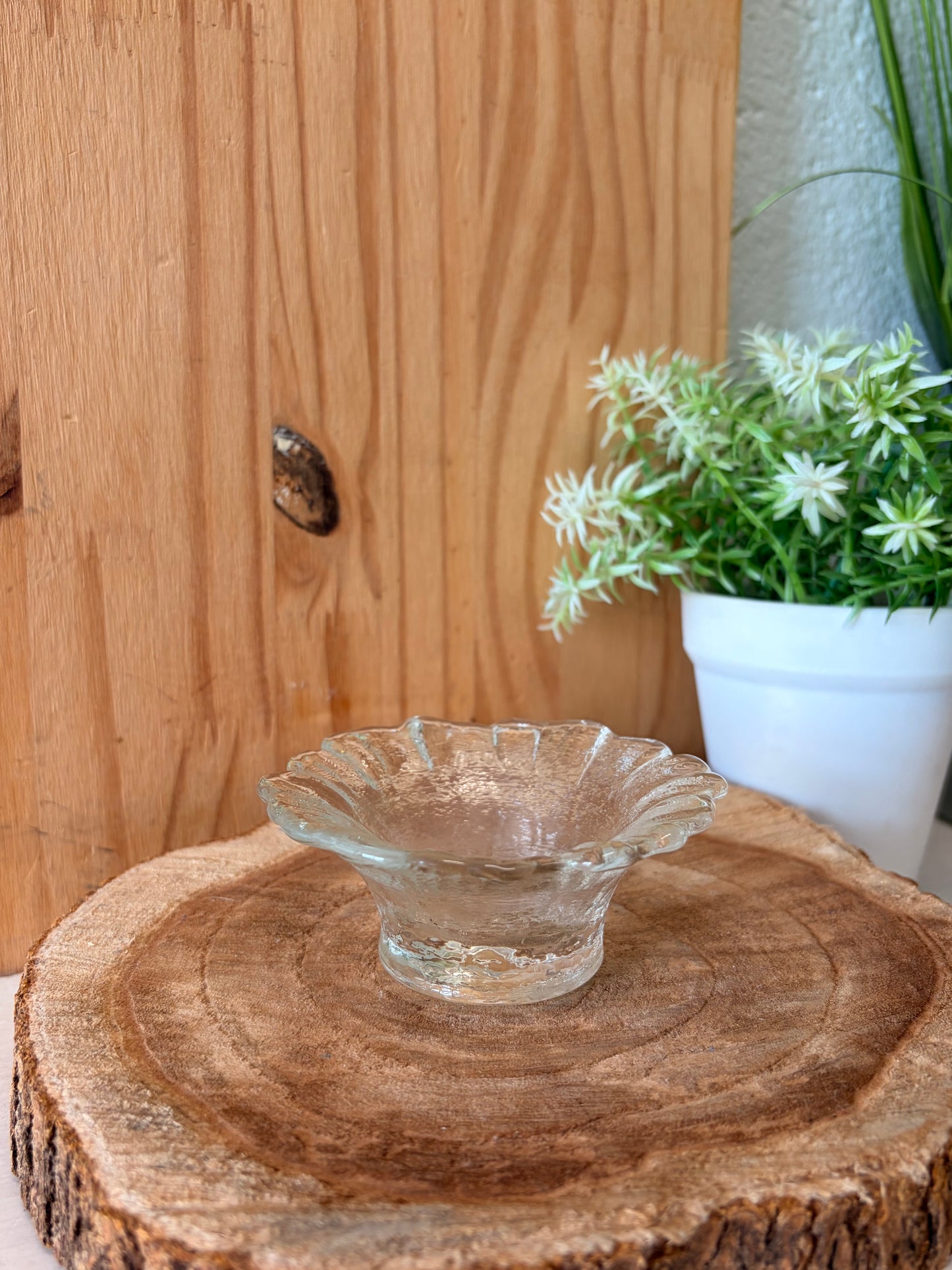 Vtg Avon Ruffles Edge Candle Holder (Local Pick Up Only)