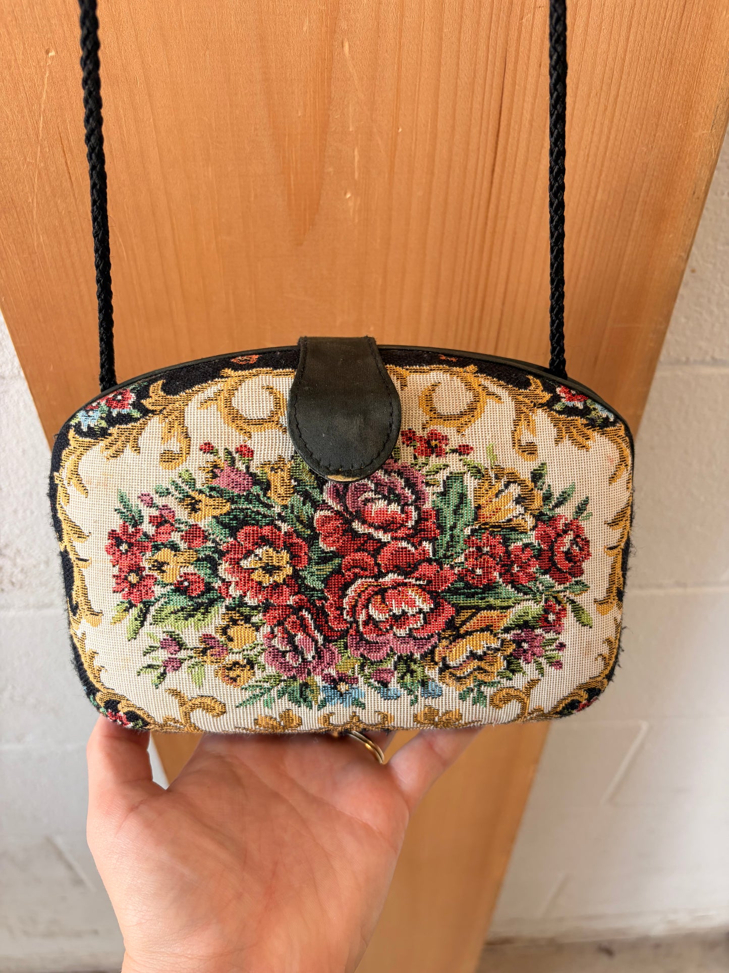 Vtg Tapestry Purse
