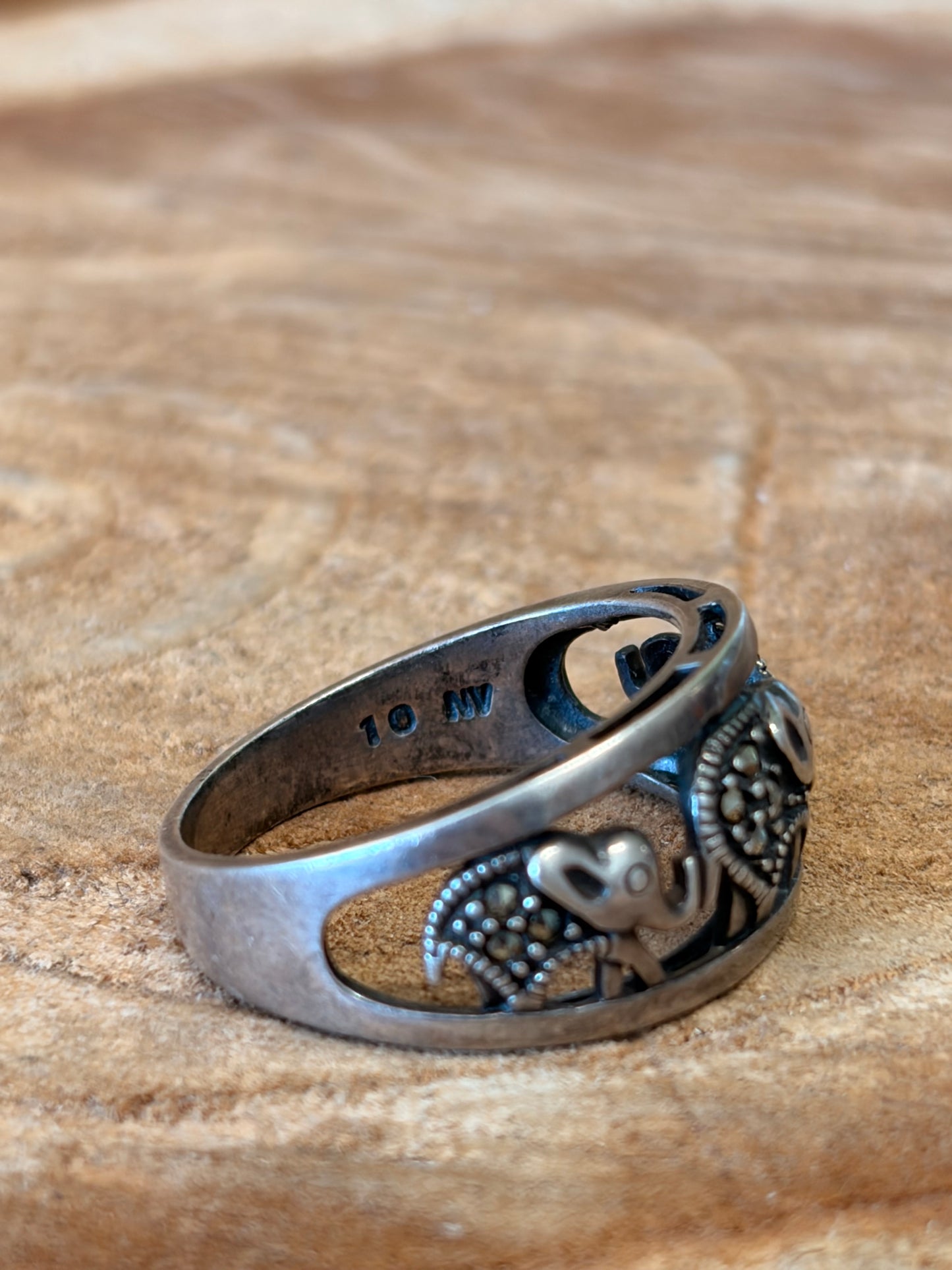 925 Silver Elephant Ring : Size 10