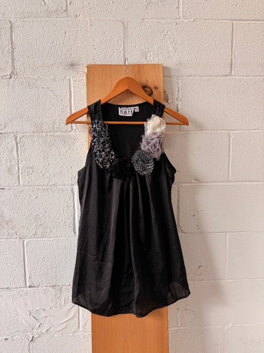 Long Rosette Embellished Tank : M