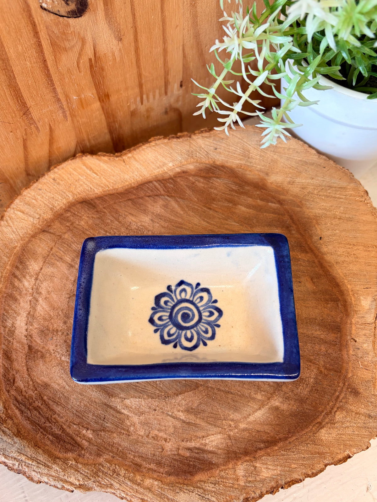 Vtg Blue & White Floral Medallion Trinket Dish (Local Pick Up Only)