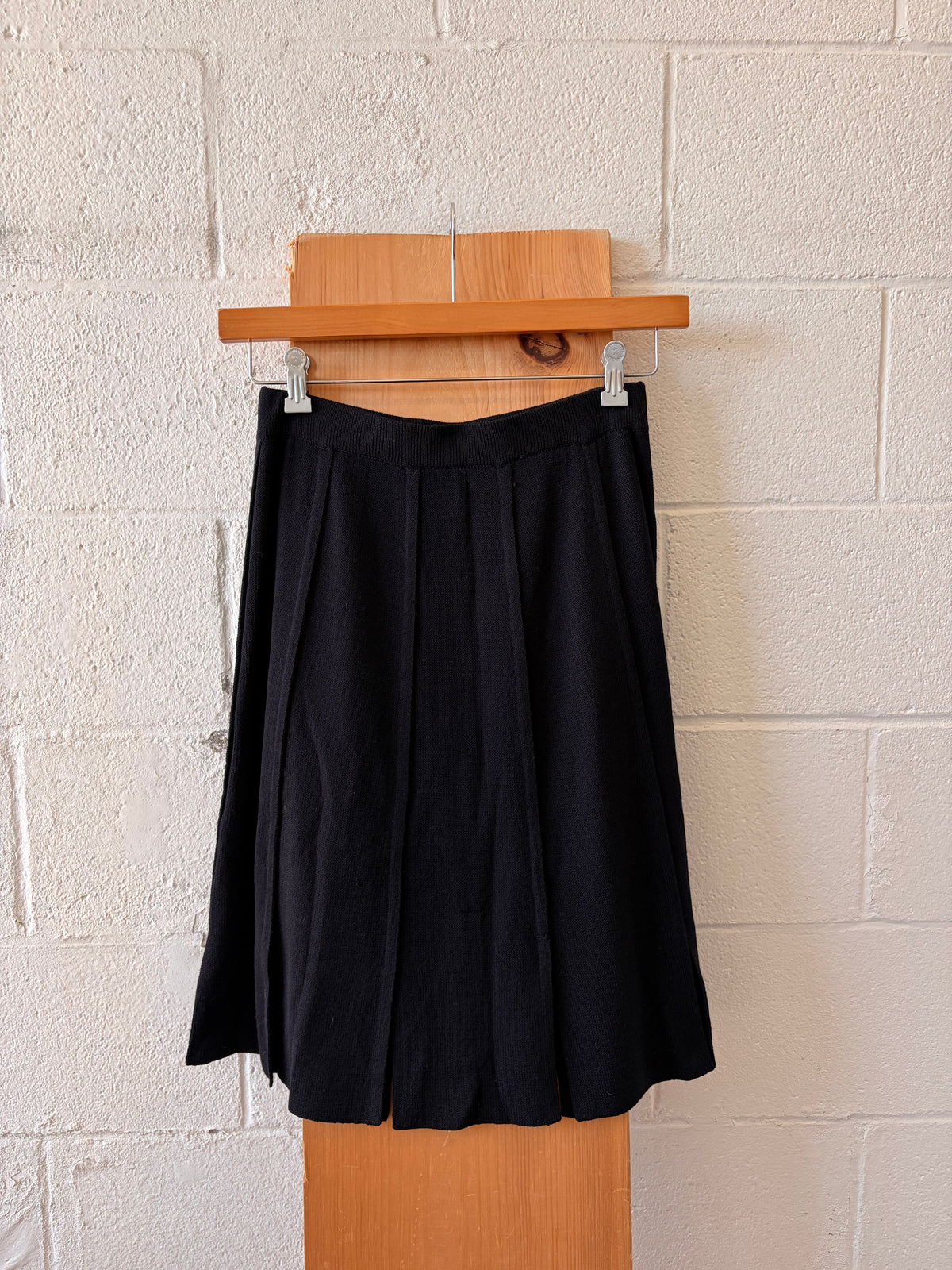 Vtg St. John Knit Black Skirt : 6