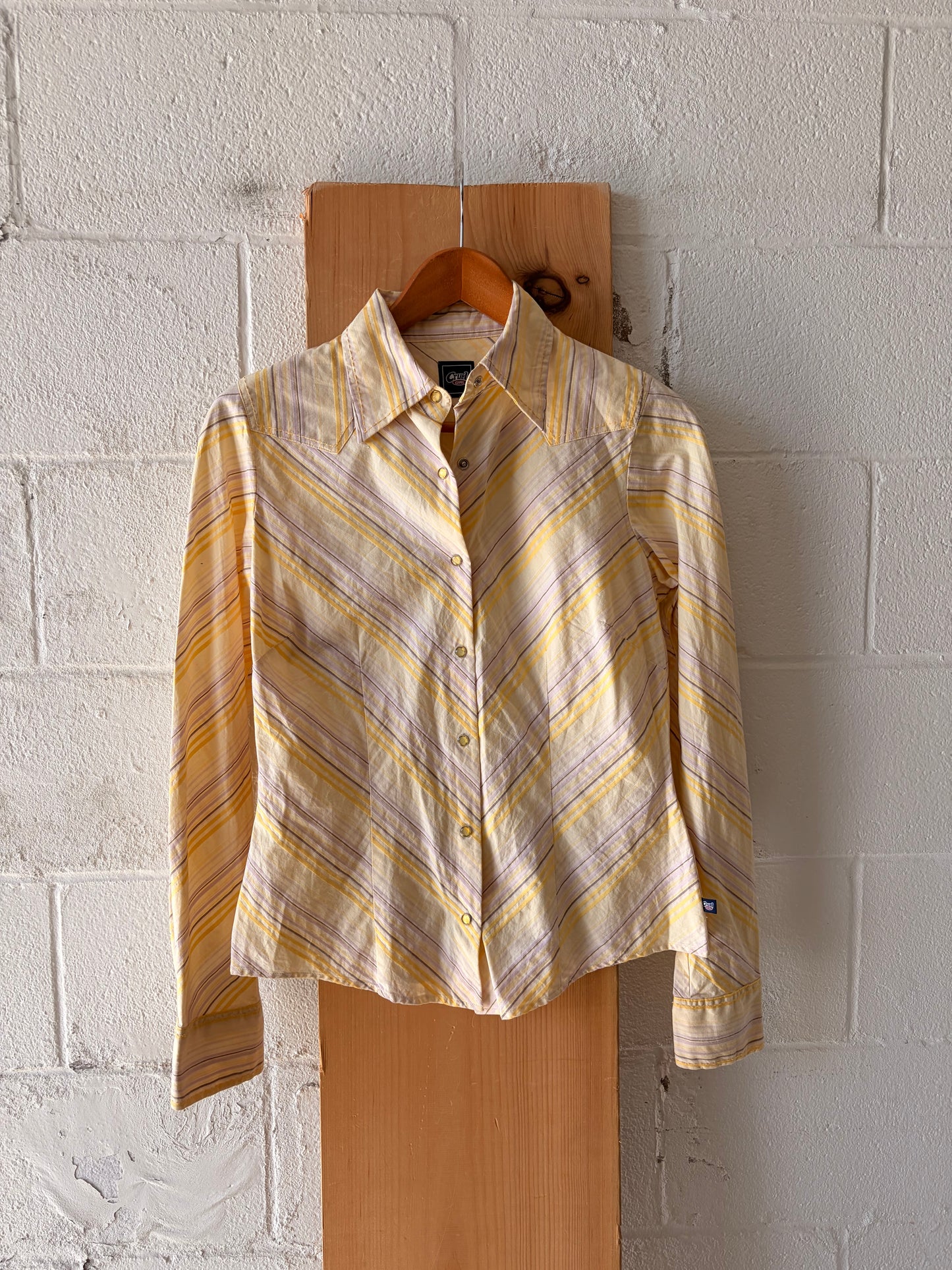 Cruel Girl Striped Yellow Pearl Snap : S