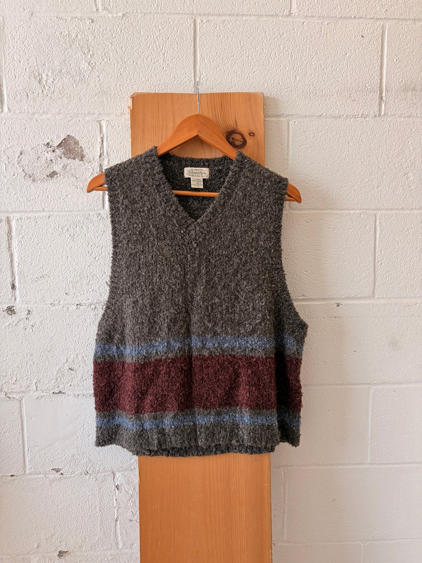 Fuzzy Sweater Vest : XL