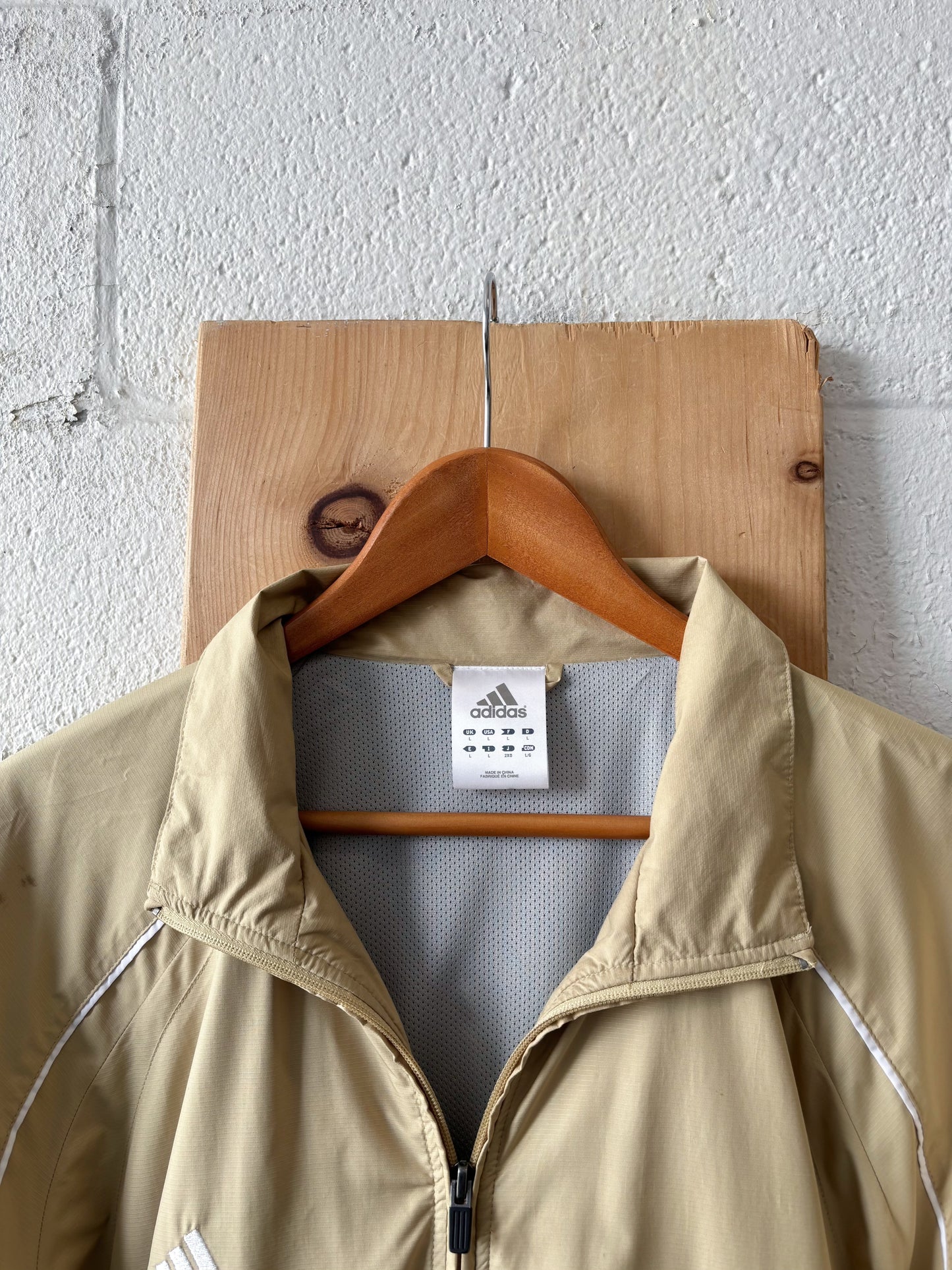 Gold Adidas Windbreaker : L