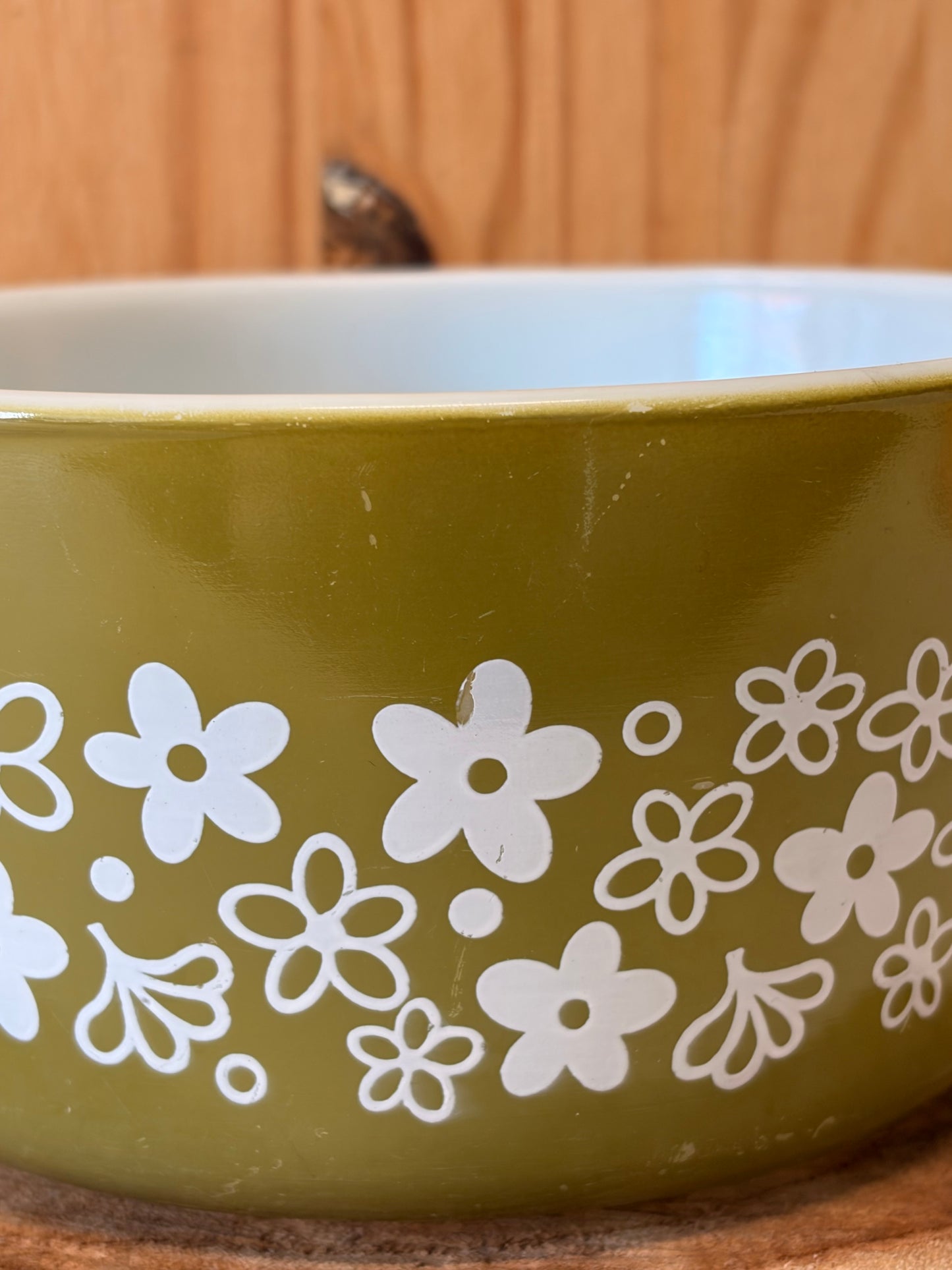 Cry Pyrex Crazy Daisy Dish (Local Pick Up Only - As Is)