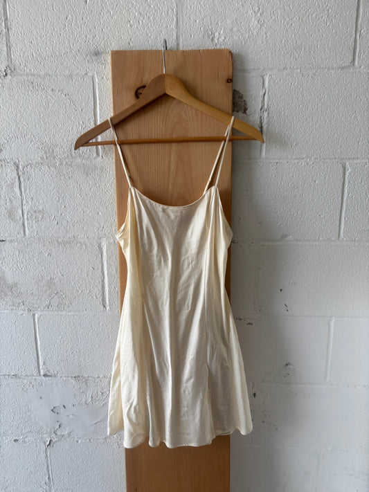 Victoria’s Secret Silk Slip : M