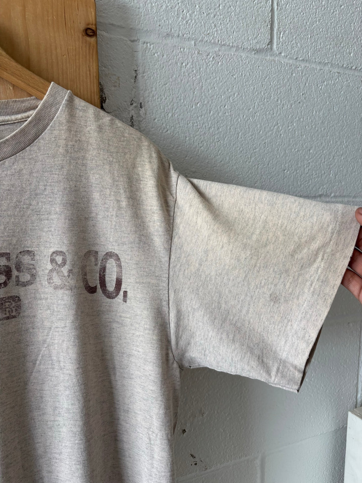 Vtg Single Stitch Levi’s Tee : M