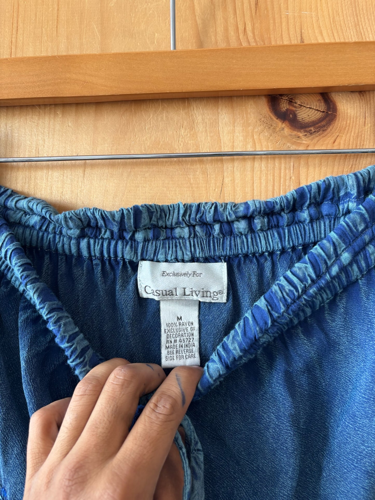 Vtg Blue Embroidered Maxi Skirt : M