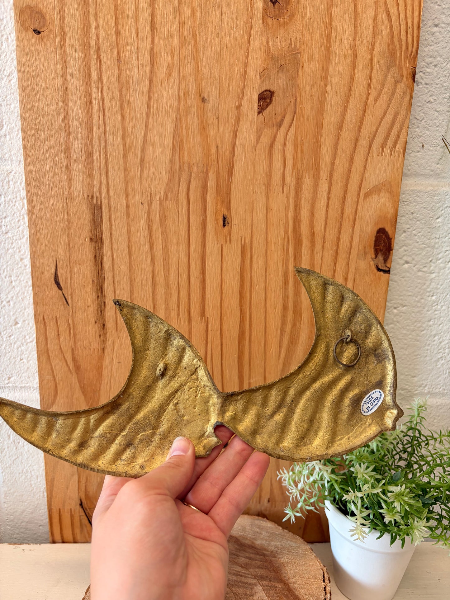 Set of 3 Gold Tone Metal Fish Wall Hangs (Local Pick Up Only - As Is)