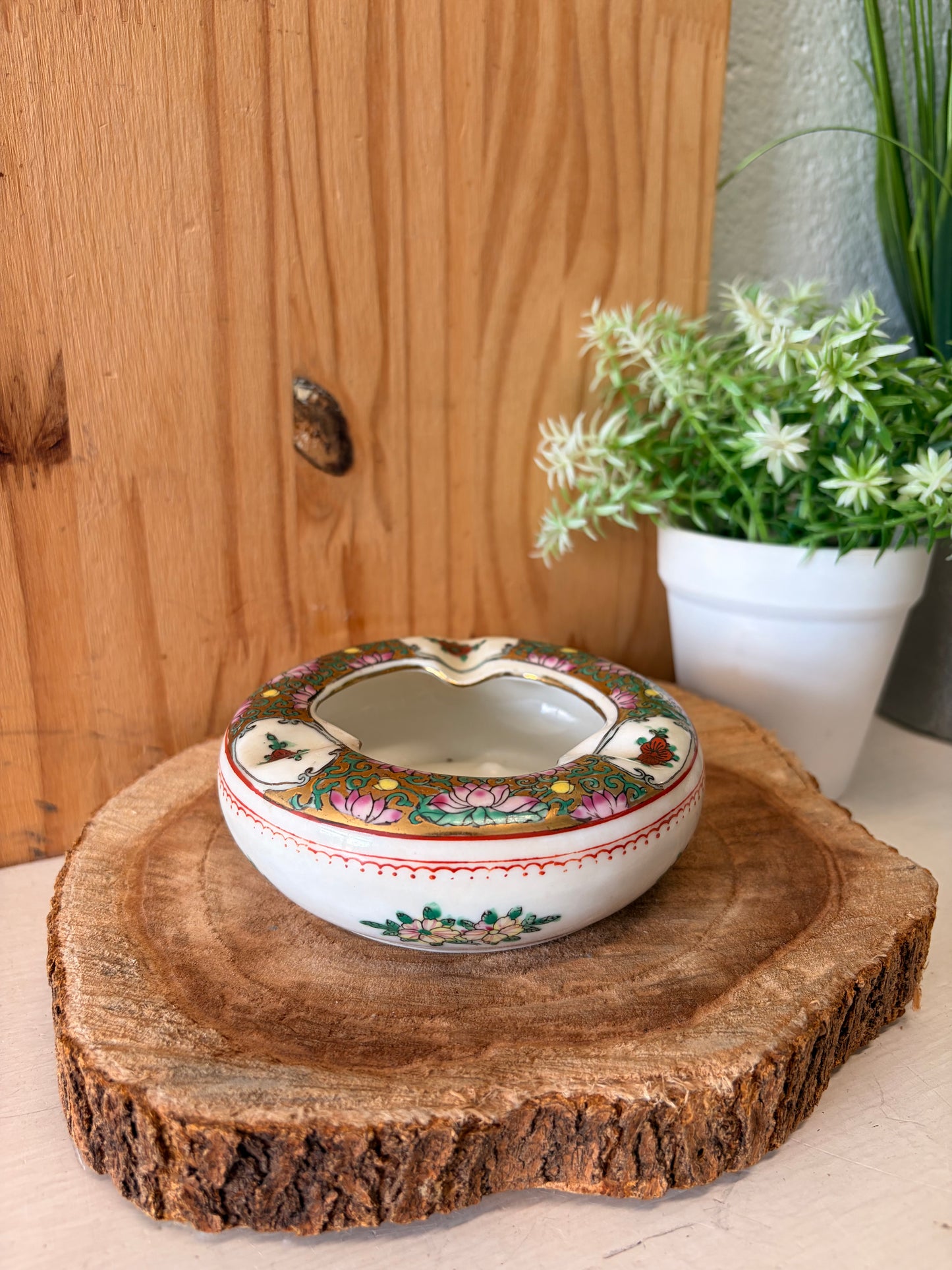 Vtg Hand Painted Porcelain Ashtray (Local Pick Up Only)