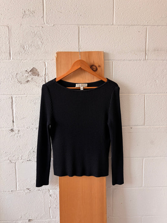 Classic Ribbed Black Sweater : L