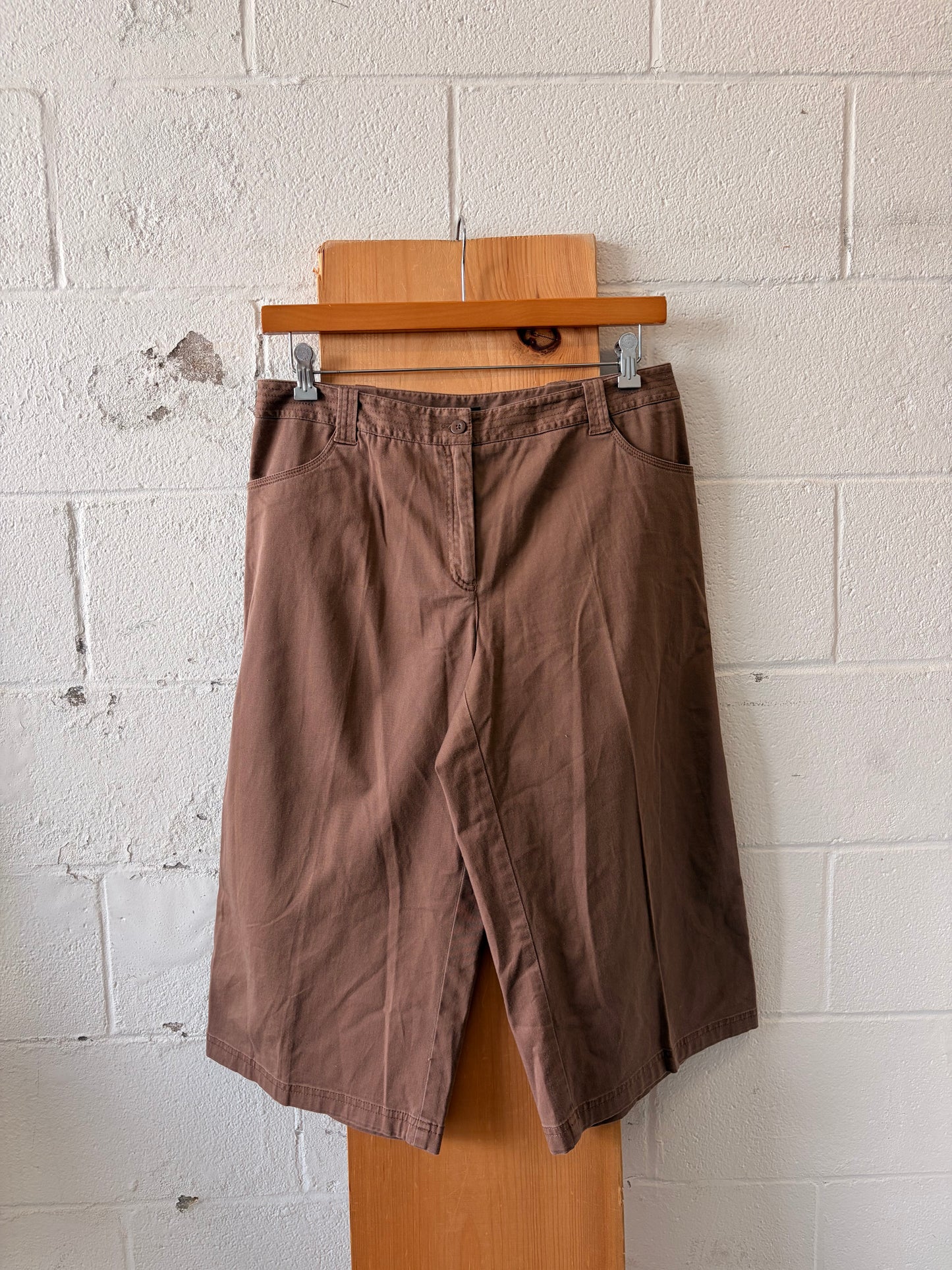 Brown Wide Leg Capris : 12
