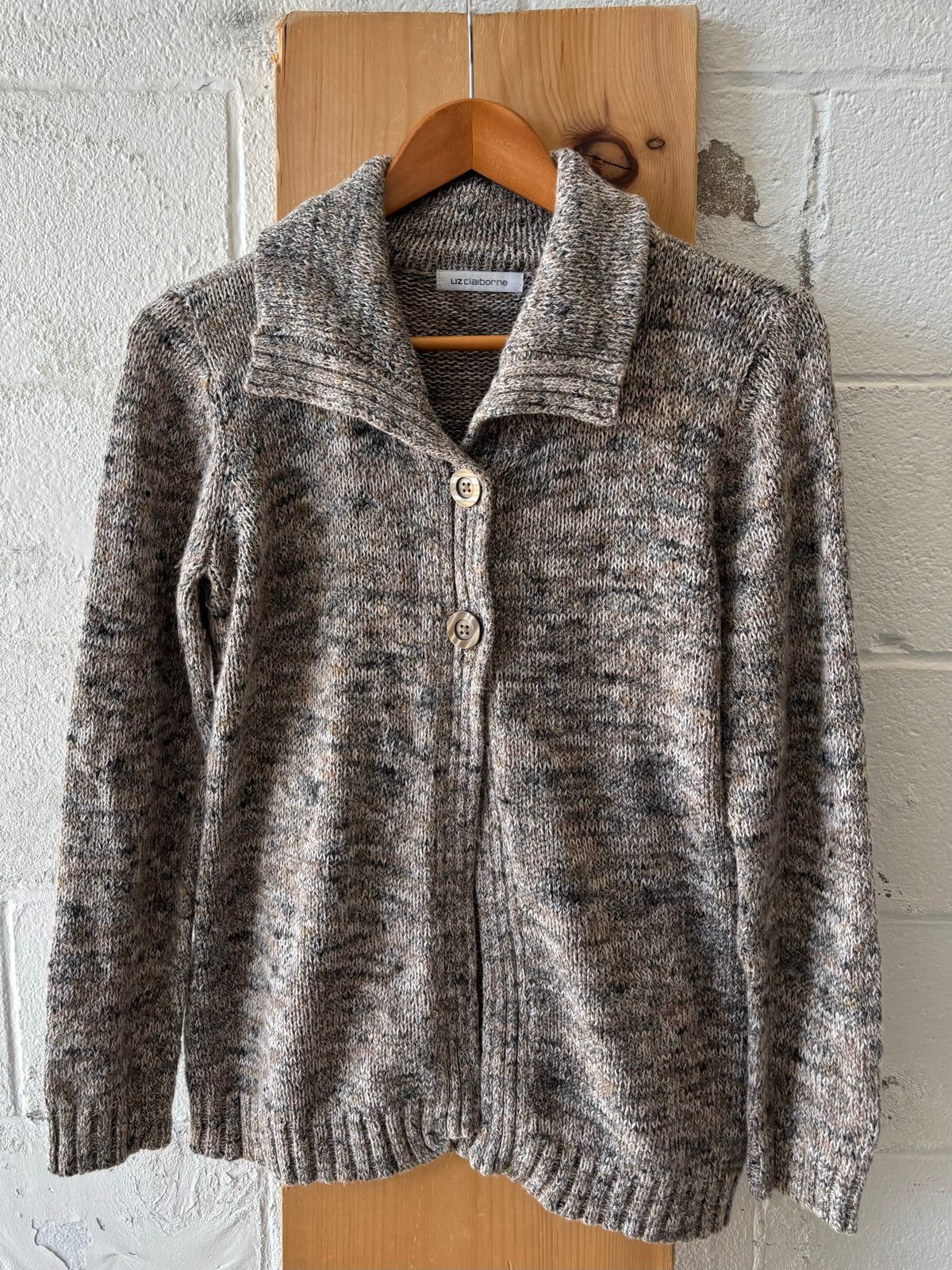 Liz Claiborne Cardigan : L