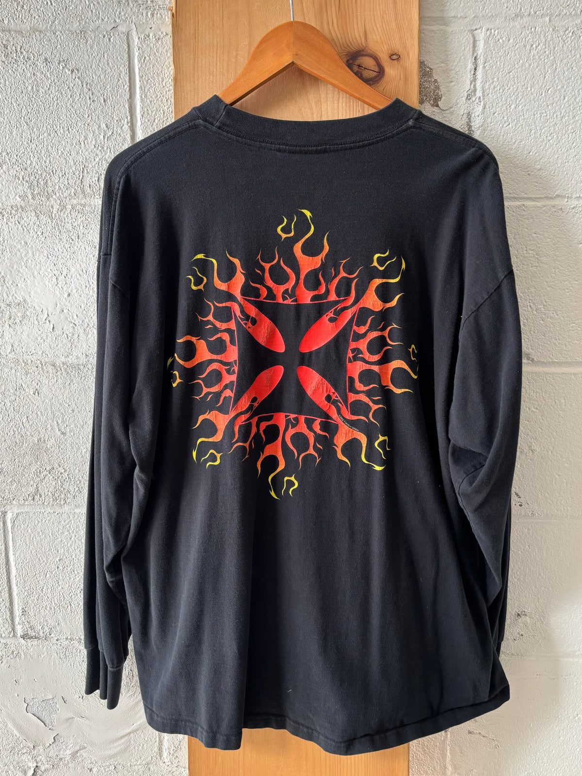 Vtg ‘02 Sin City Choppers Long Sleeve : XL