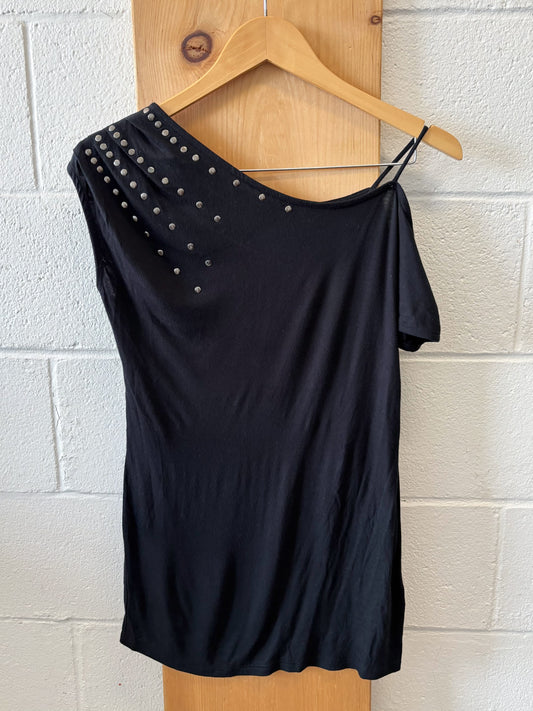 Black Off Shoulder Top : M