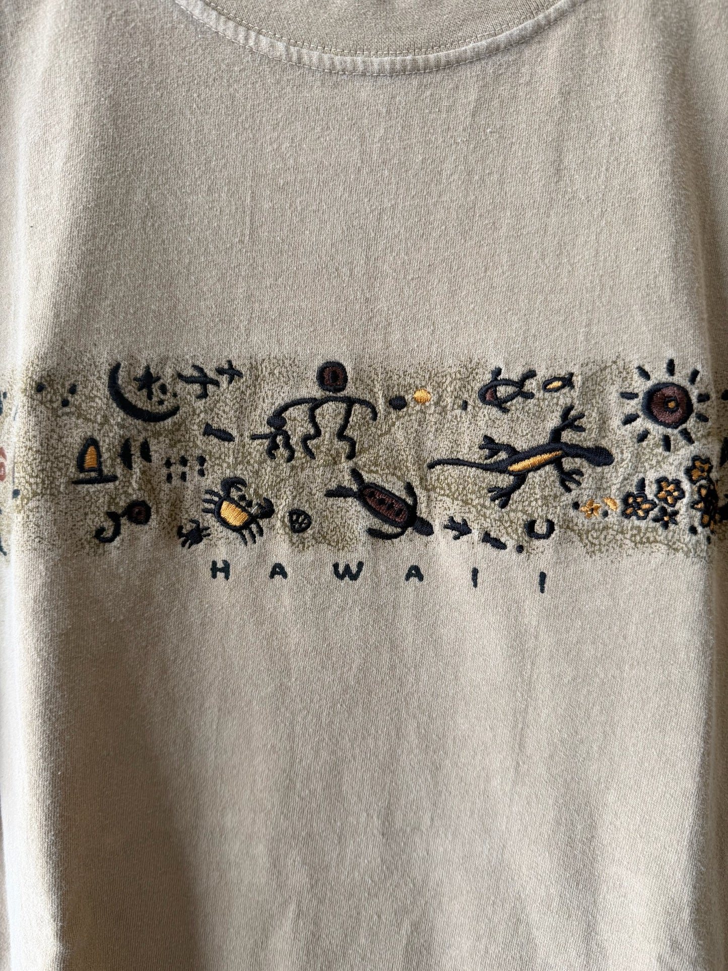 Vtg Hawaii Tee : L