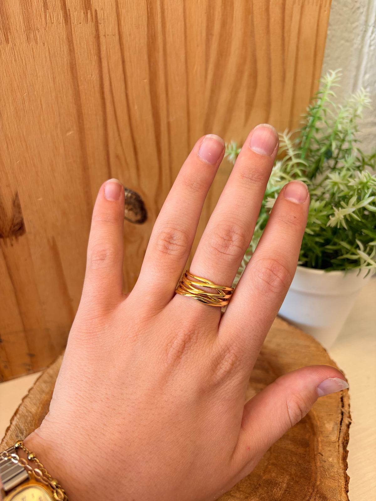 925 Gold Tone Layered Ring : Size 8