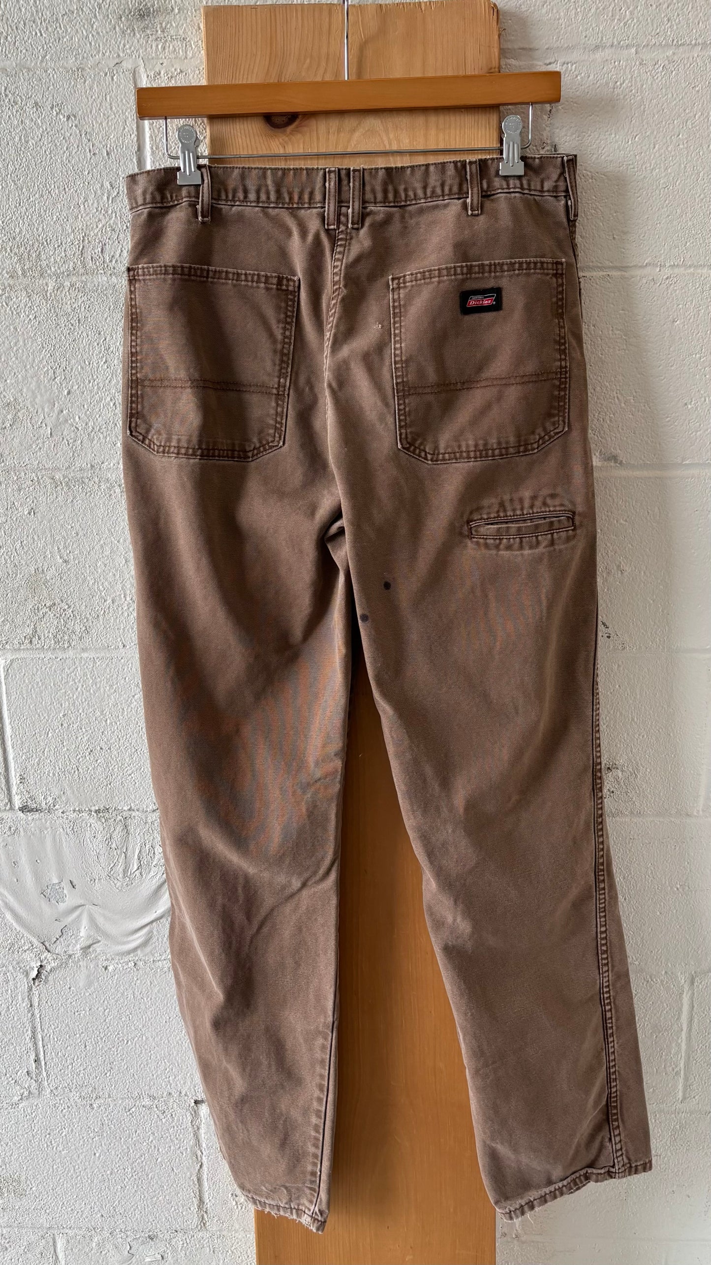 Brown Dickies : 36” W