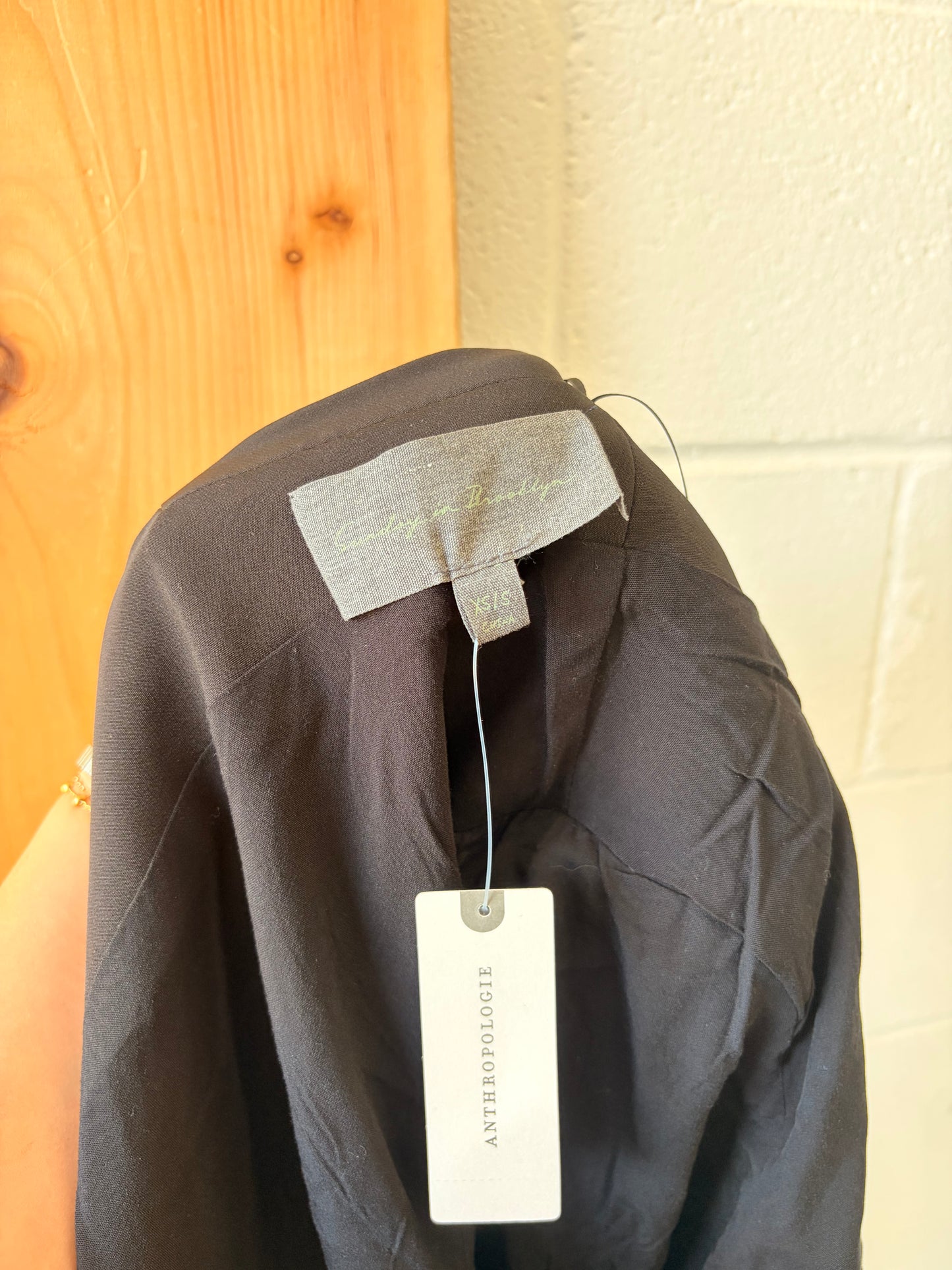 NWT Anthropologie Single Sleeve Blazer : XS/S
