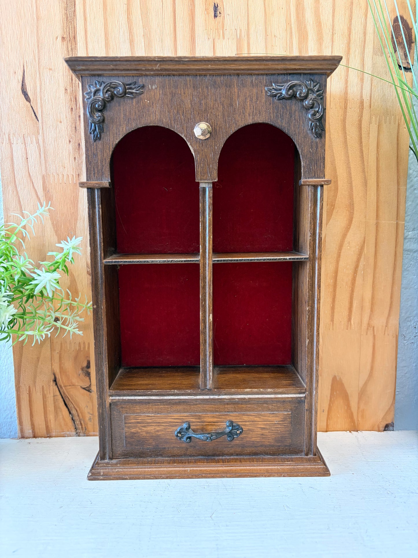 Little Wooden Trinket Display Cabinet (Local Pick Up Only)